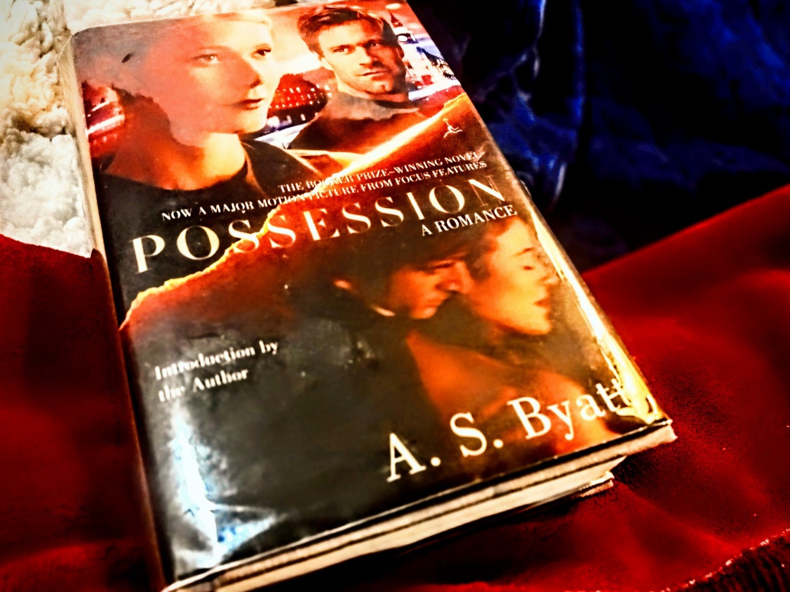 Vintage A S Byatt Novel Possession A Romance 2000 Modern Library 1st Edition
