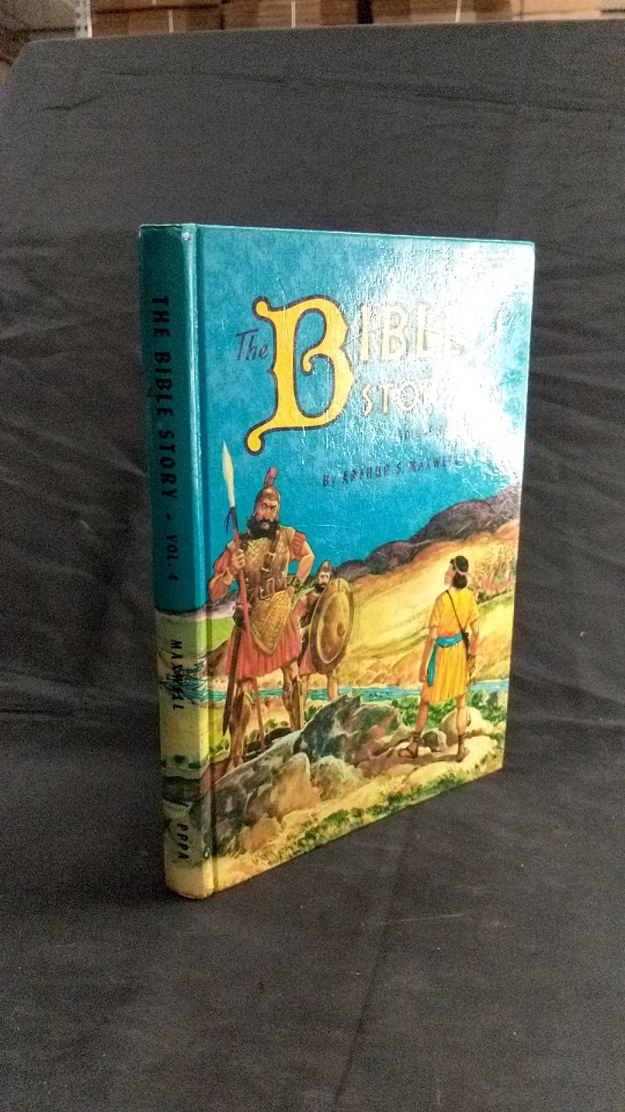The Bible Story: Heroes and Heroines/Volume 4 Arthur S. Maxwell Hardcover 1955