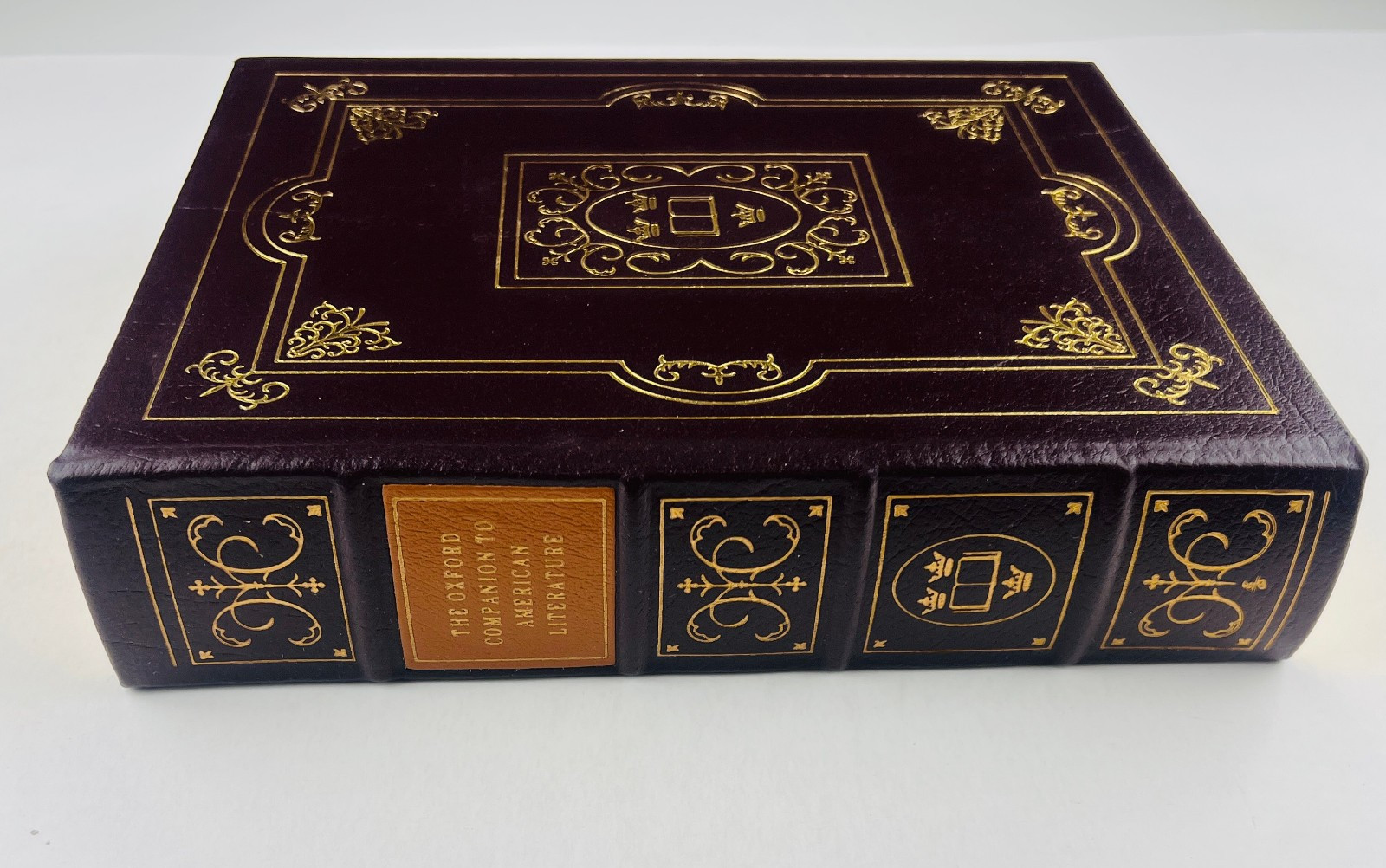 THE OXFORD COMPANION TO AMERICAN LITERATURE Easton Press Leather 22kt Gilt Hart