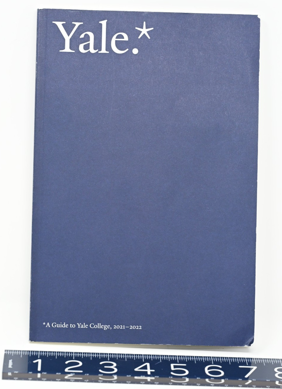 ORIGINAL 2021 – 2022 GUIDE TO YALE COLLEGE – 95 PAGES