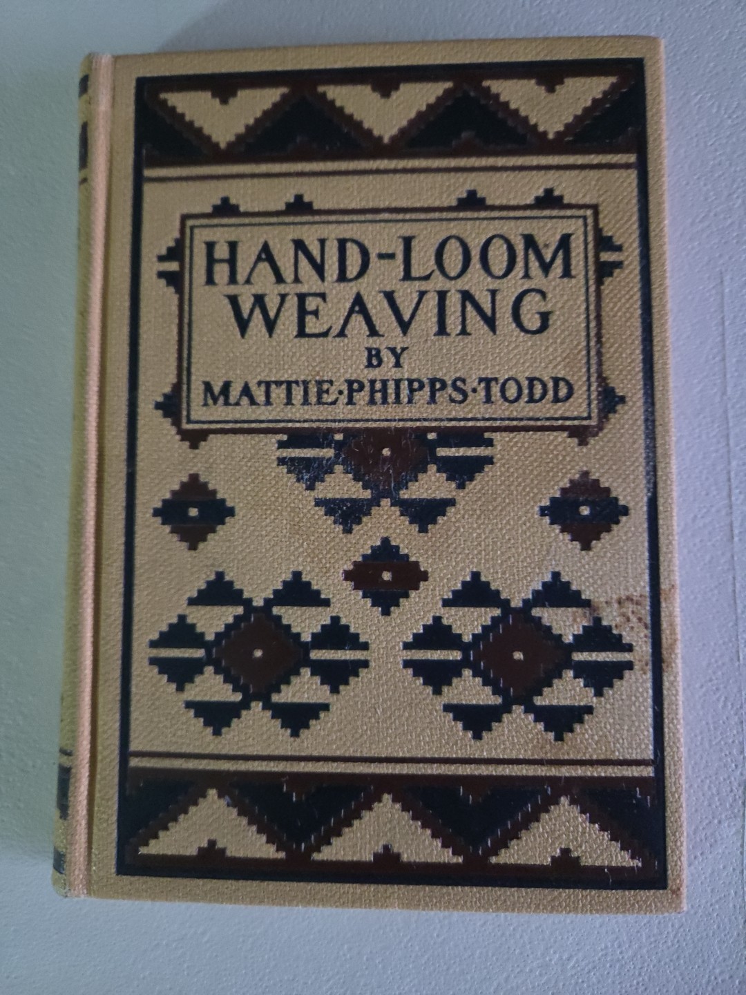 Hand-Loom-Weaving