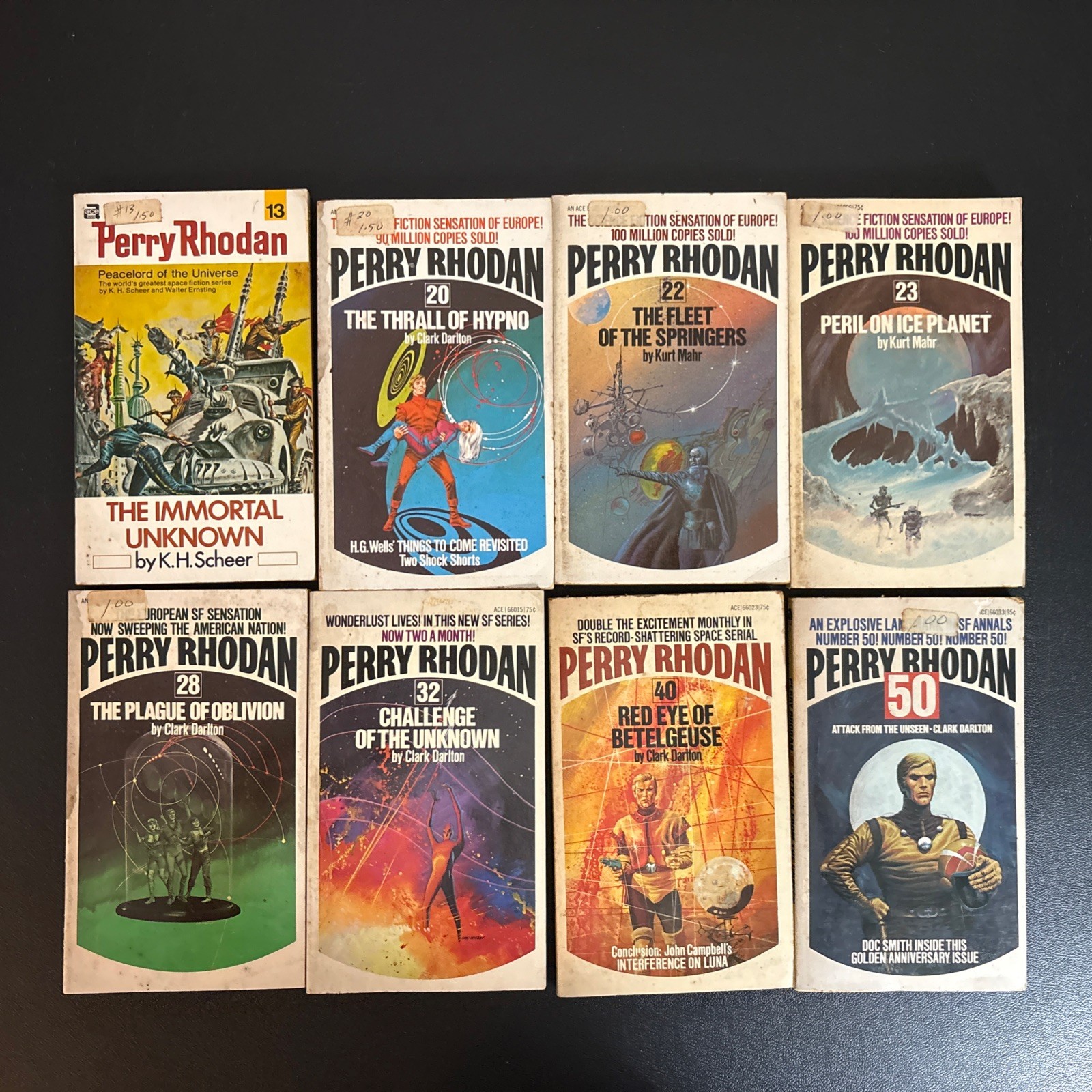 Perry Rhodan Series Lot of 8 Vintage Paperbacks 13, 20, 22, 23, 28, 32, 40, 50