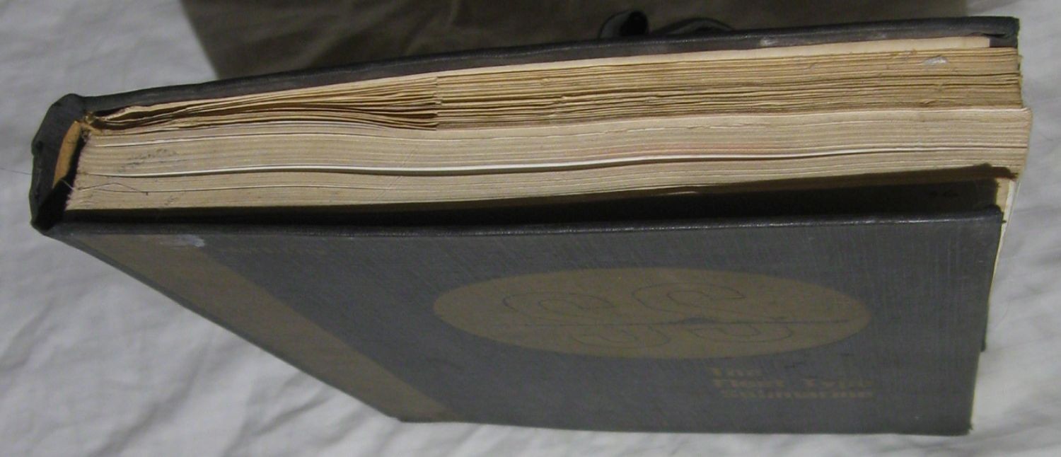 World War II United States Navy NavPers 16160 SS The Fleet Type Submarine 1946