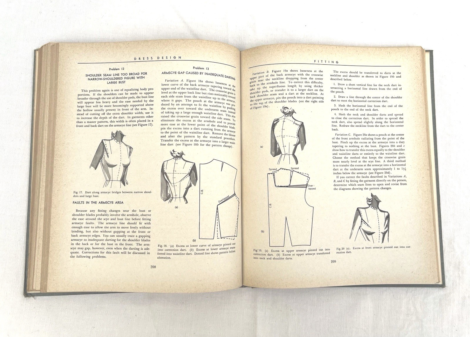 Dress Design Draping & Flat Pattern Making Hillhouse Mansfield HC 1st ed 1948