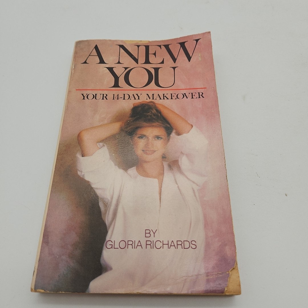 1980 A NEW YOU YOUR 14-DAY MAKEOVER BY GLORIA RICHARDS VENTURA BOOKS BA