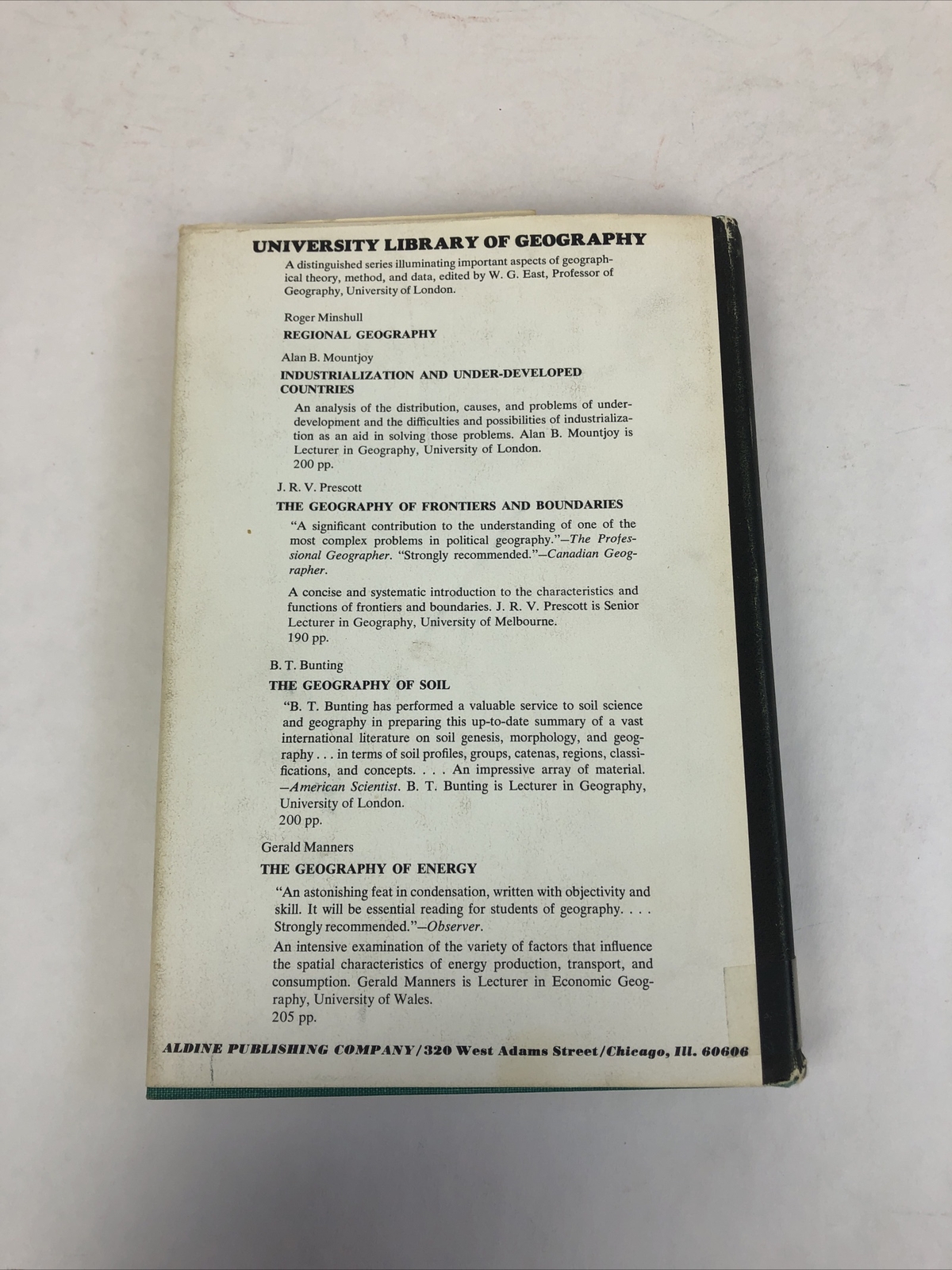 Regional Geography, Roger Minshull, Aldine Publishing Co., 1967, HC/DJ