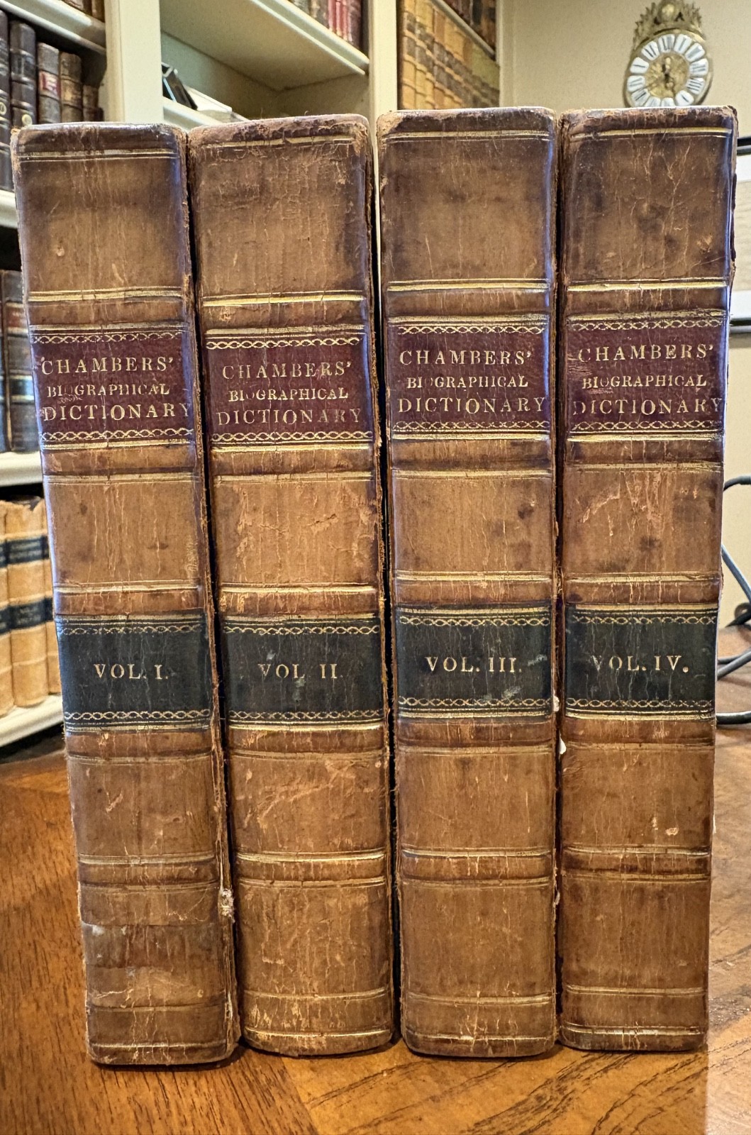 1835 Chambers‘ Biographical Dictionary of Eminent Scotsmen. Complete 4-Volume