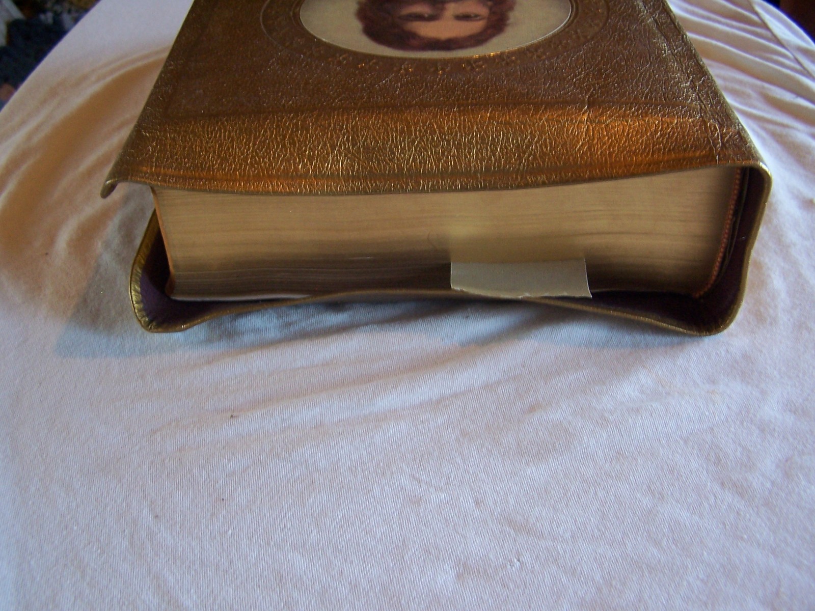 XL Holy Bible Vintage King Of Kings Clarified Edition King James Version 1966