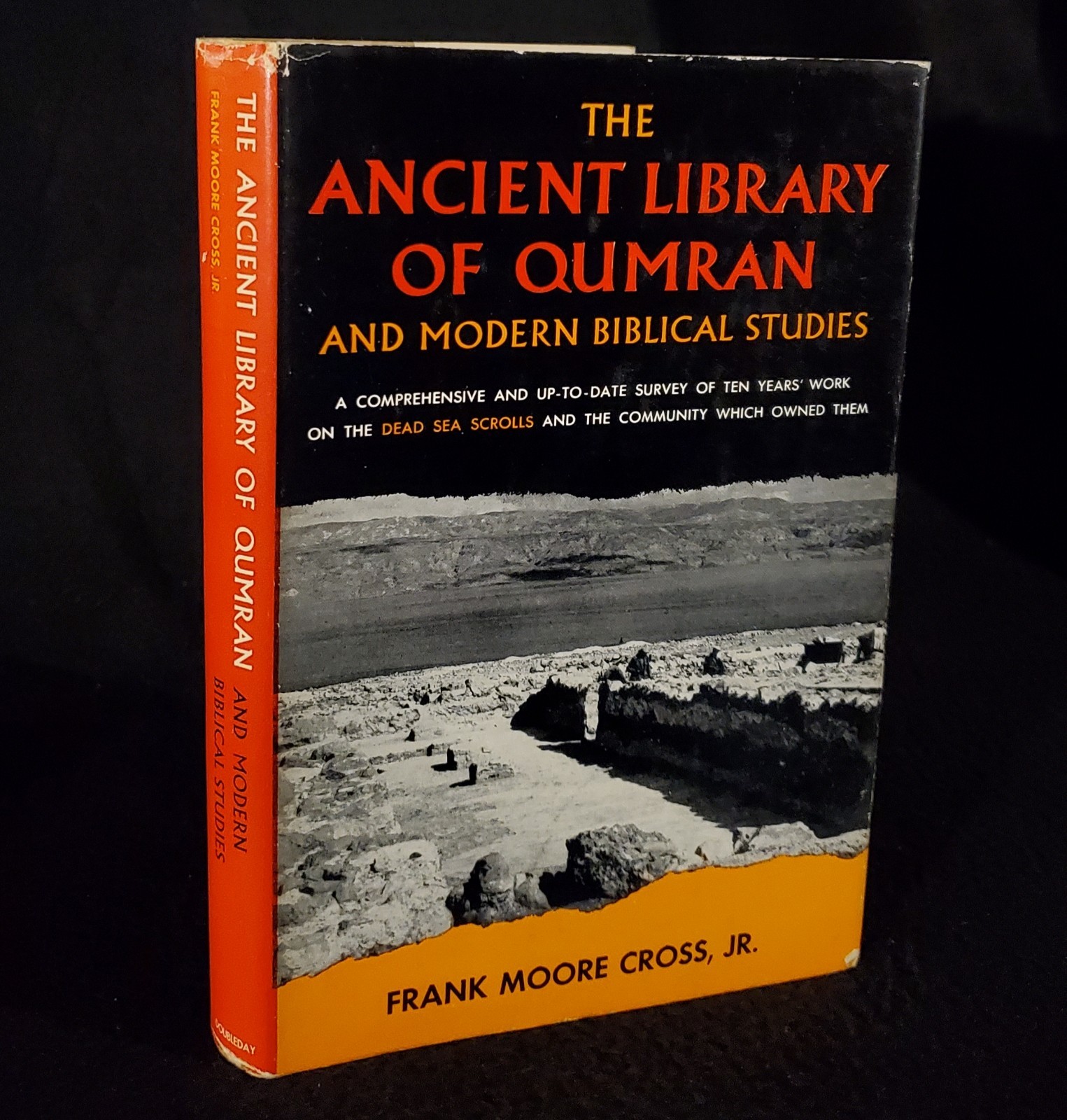 The Ancient Library of Qumran by Frank Moore Cross Jr – 1958 1st Ed. HCDJ
