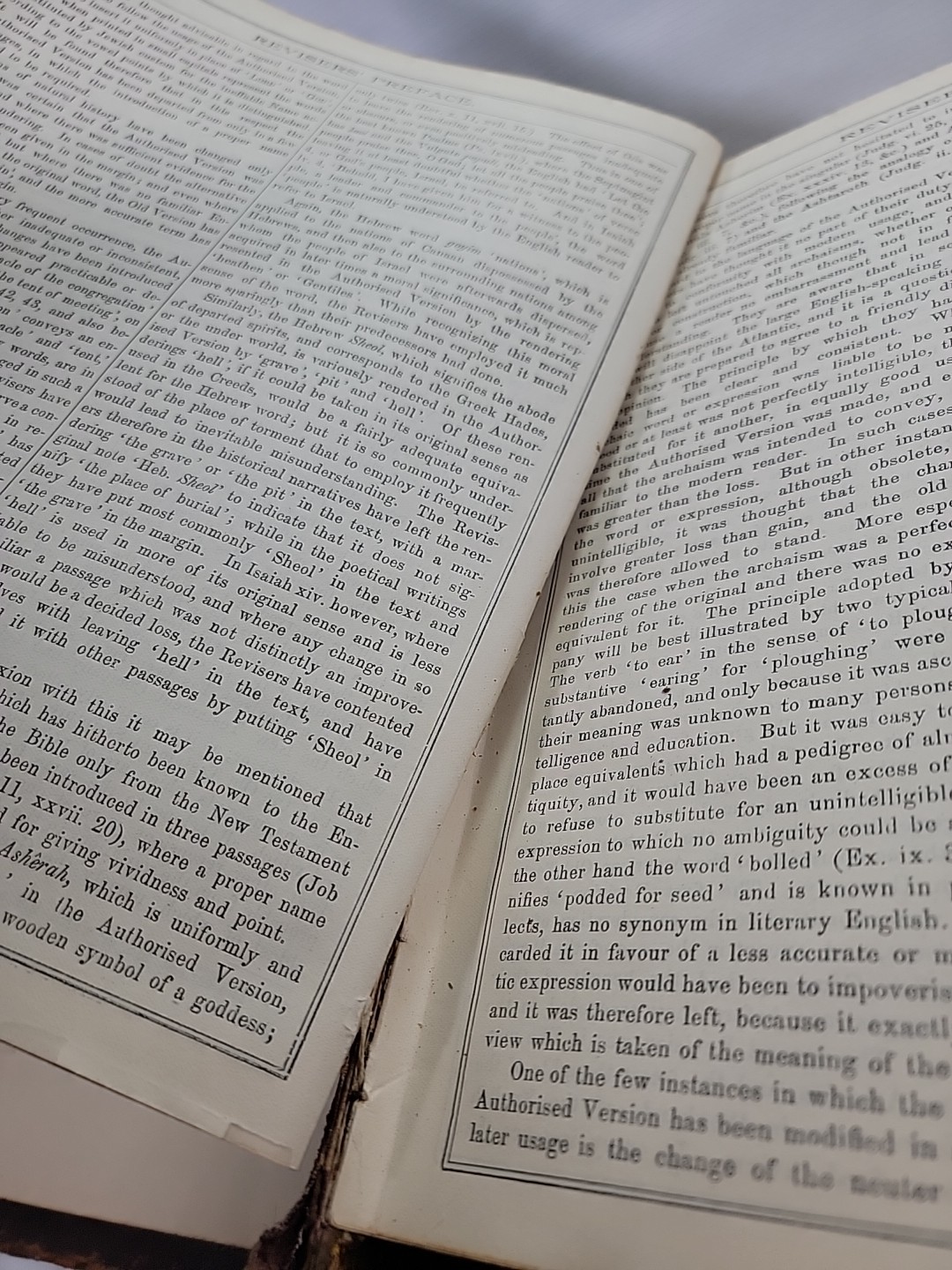1920’s Pronouncing Parallel Red Letter Bible Leather Bound w/ Clasps (SEE PICS)