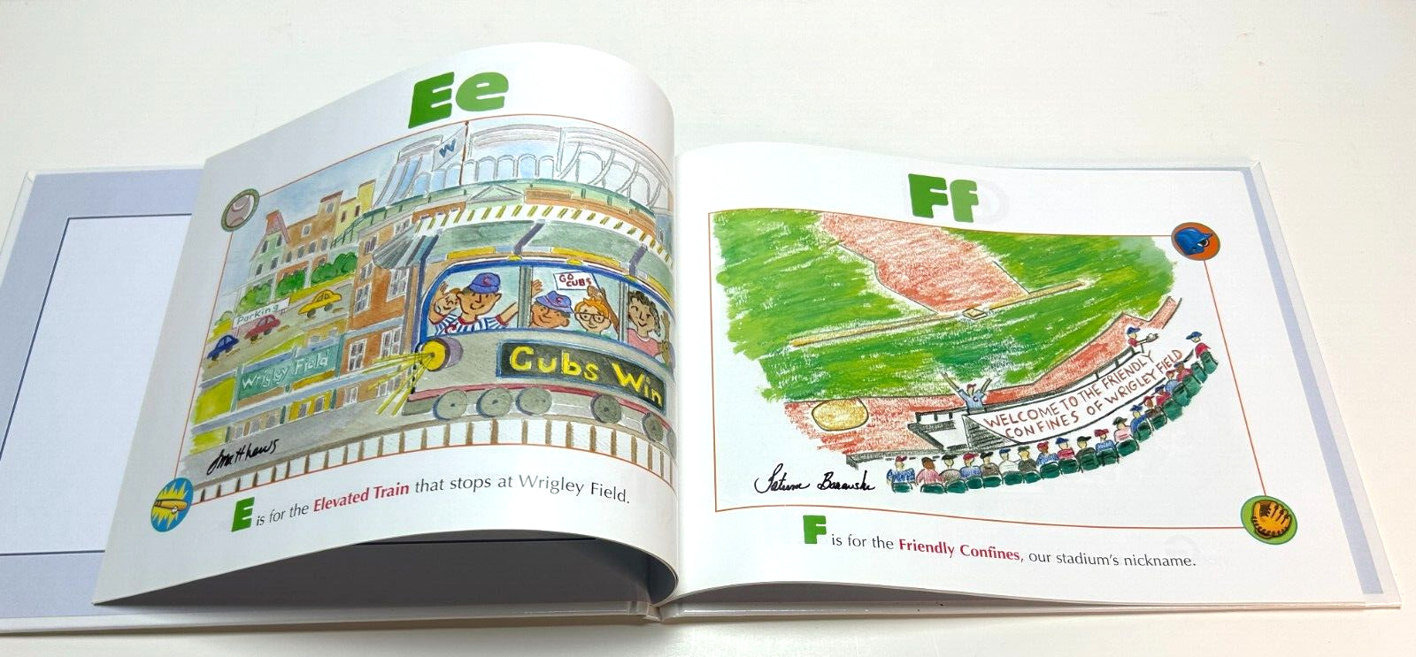 2005 WRIGLEY FIELD FROM A TO Z Chicago Cubs Wives BARNES & NOBLES CHILDRENS BOOK