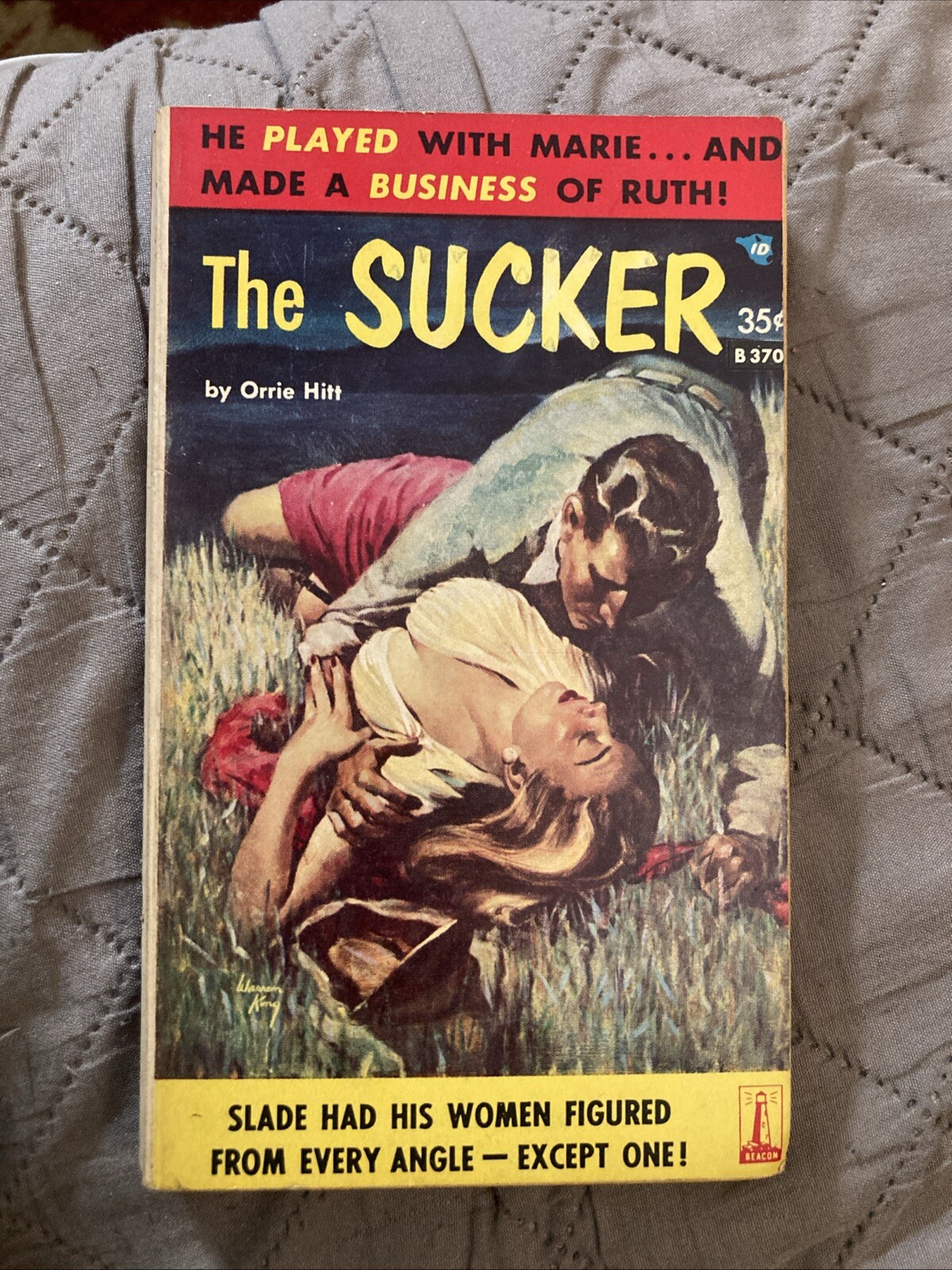 Sleaze gga Vintage Pb, The Sucker by Hitt, Beacon Book B370, 1960, G