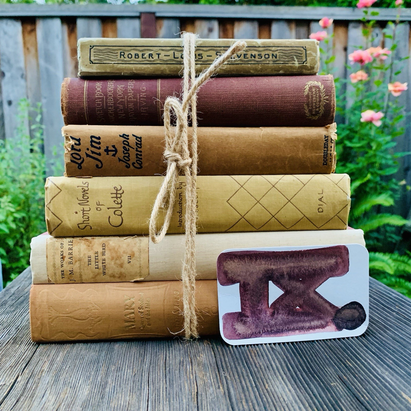 6 Vintage Books Stack Bundle Rustic Decor Brown Beige (IX)