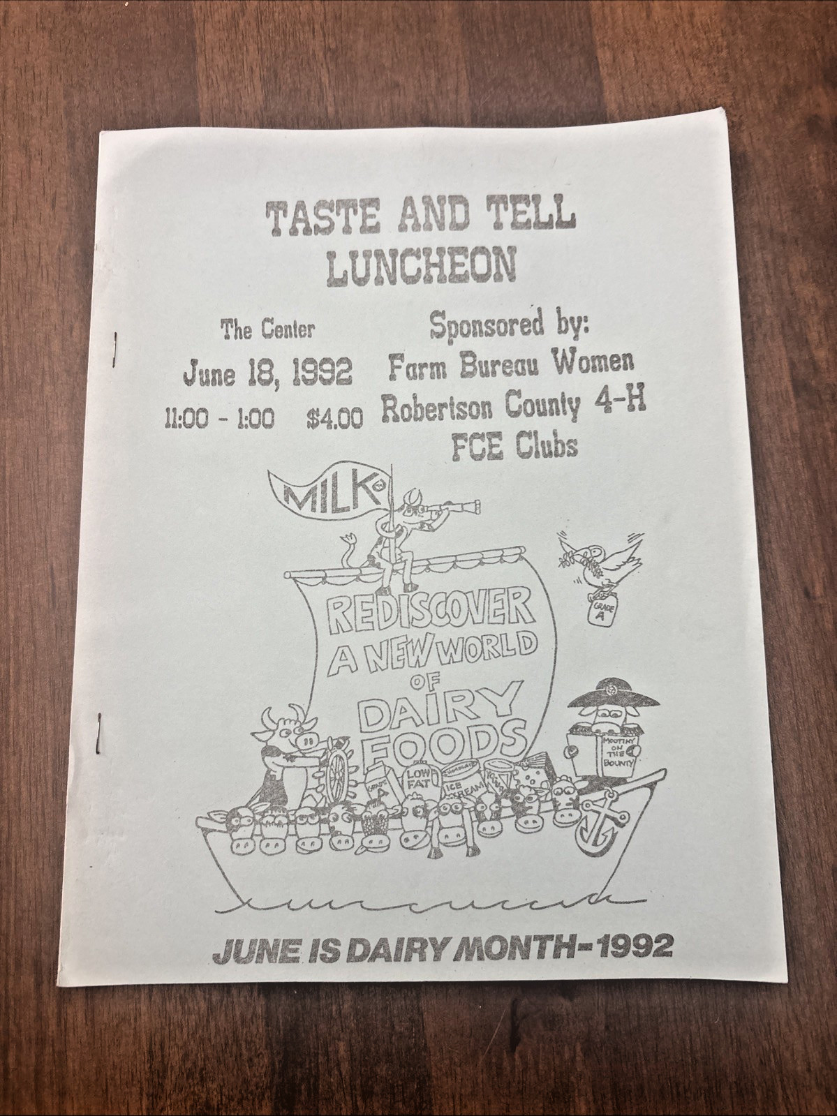 Cookbook Taste & Tell Luncheon Farm Bureau Women Robertson County Tennessee 1992