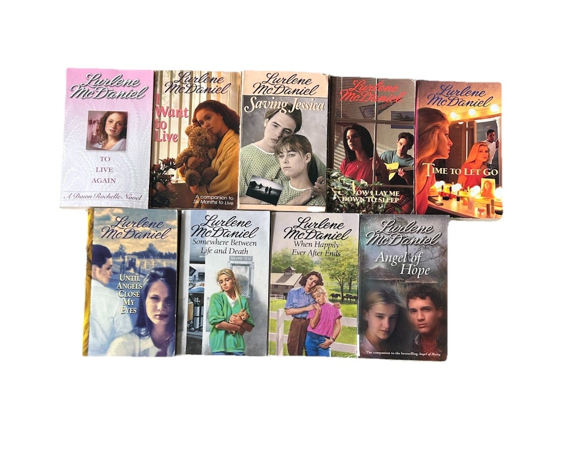 VTG Lurlene McDaniel Books Lot of 33 Most PB 1990s 2000s YA Books READ