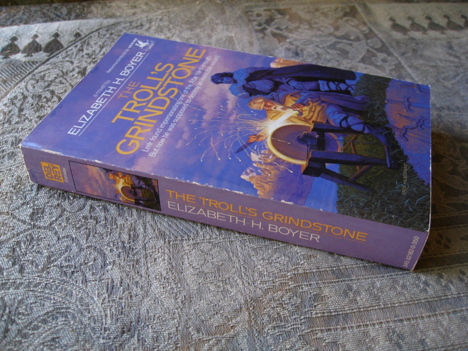 Elizabeth H. Boyer – The Troll’s Grindstone – 1986 – paperback