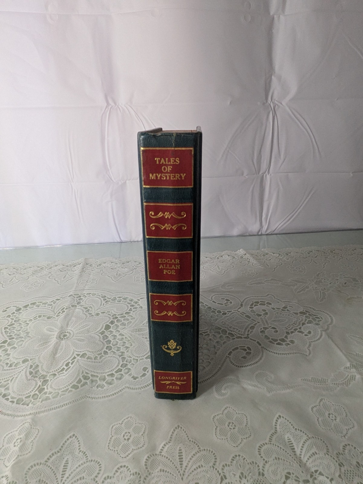 Edgar Allan Poe’s Tales Of Mystery HC 1976 Longeiver Press Secaucus, N.J. Gothic