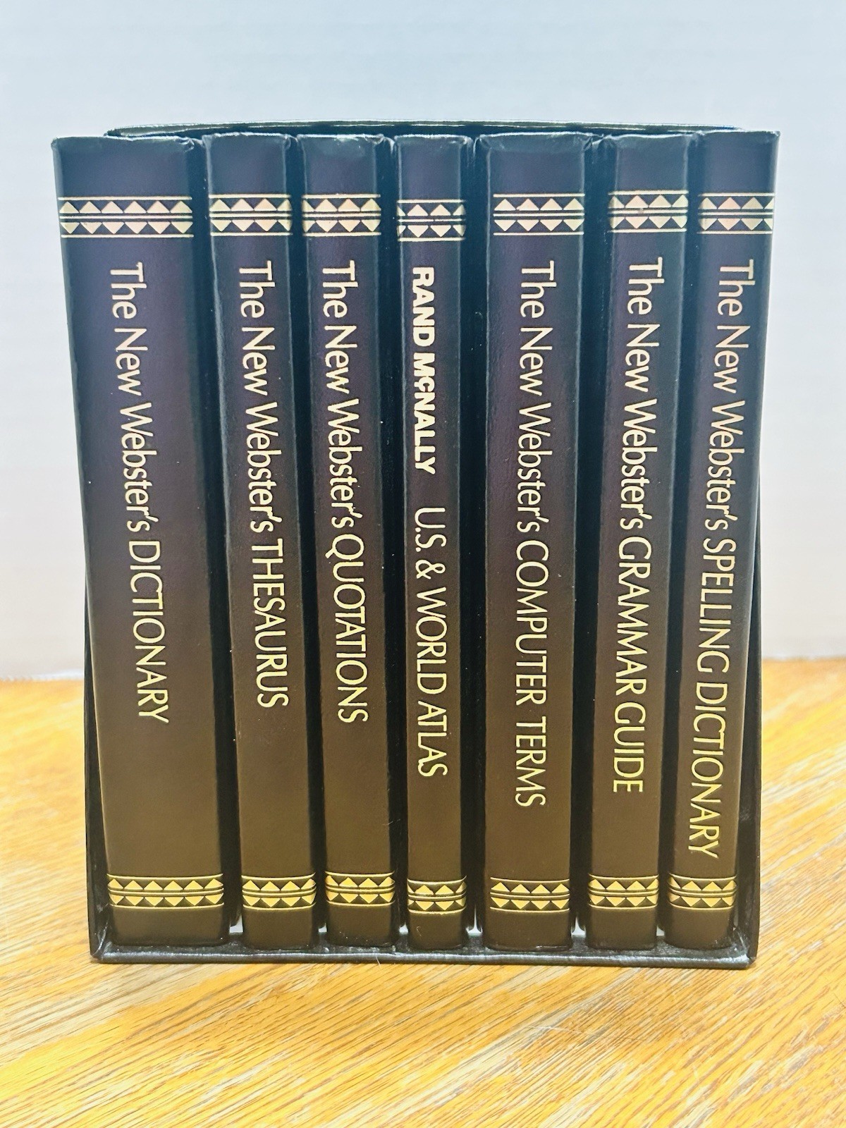 The New Webster’s Library of Practical Information Box Set Of 7 1986-90