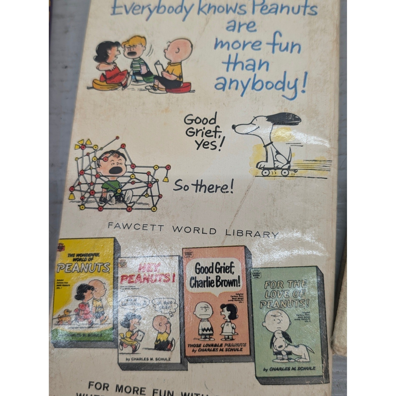 Peanuts Lot of 5 Charles Schulz Comic Books Charlie Brown Snoopy Vintage