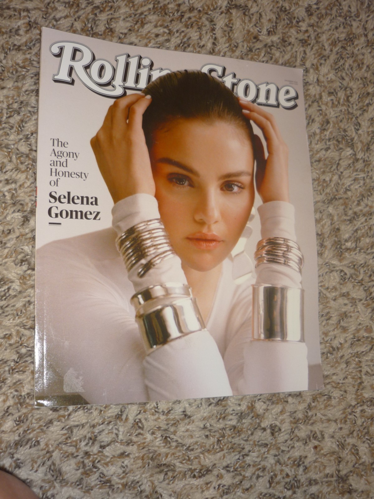 ROLLING STONE Magazine DECEMBER 2022 AGONY AND HONESTY OF SELENA GOMEZ No Label