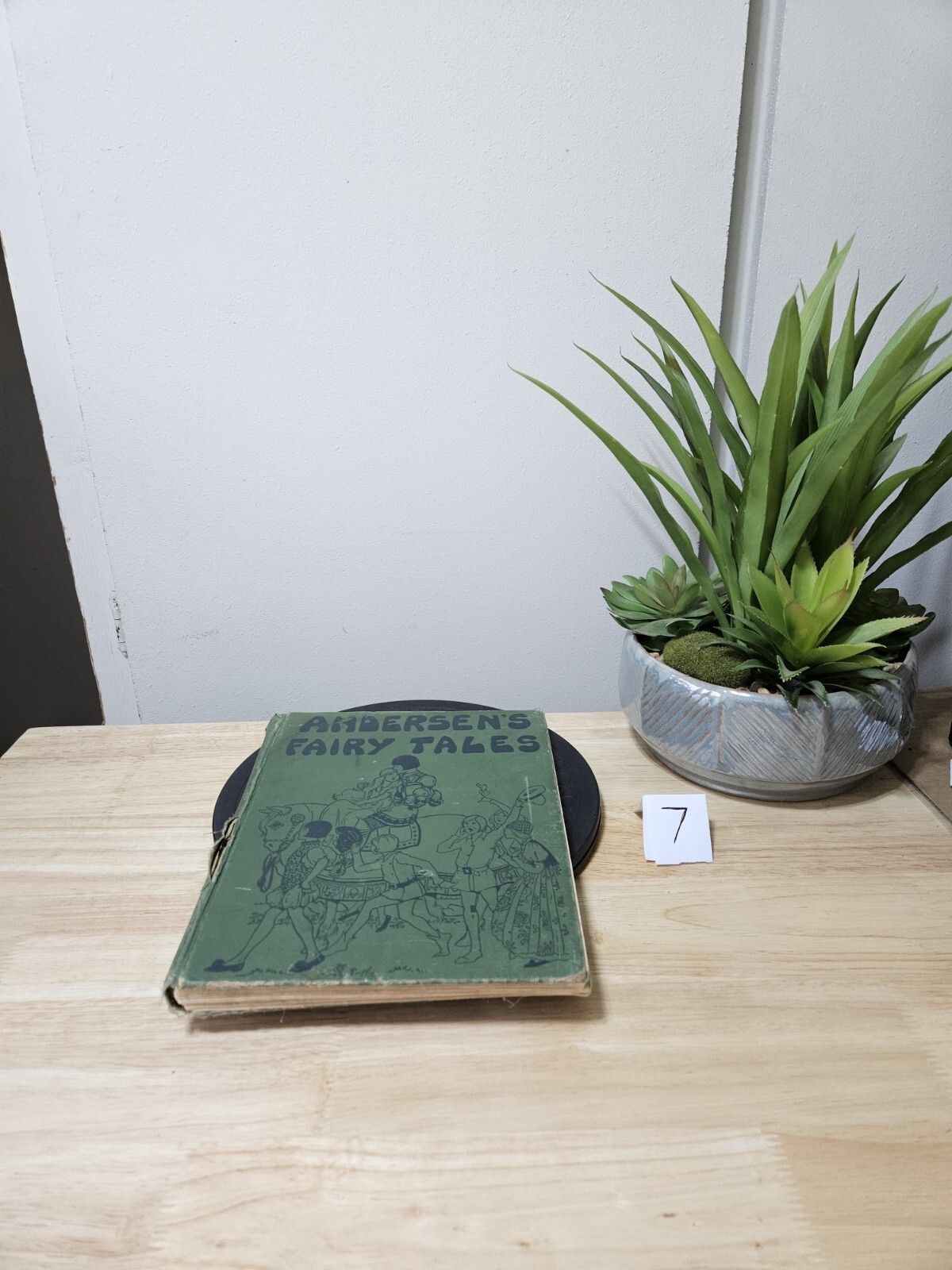 Anderson’s Fairy Tales 1929 Hardcover Book WITH MARKS AS SEEN FLAW BIND