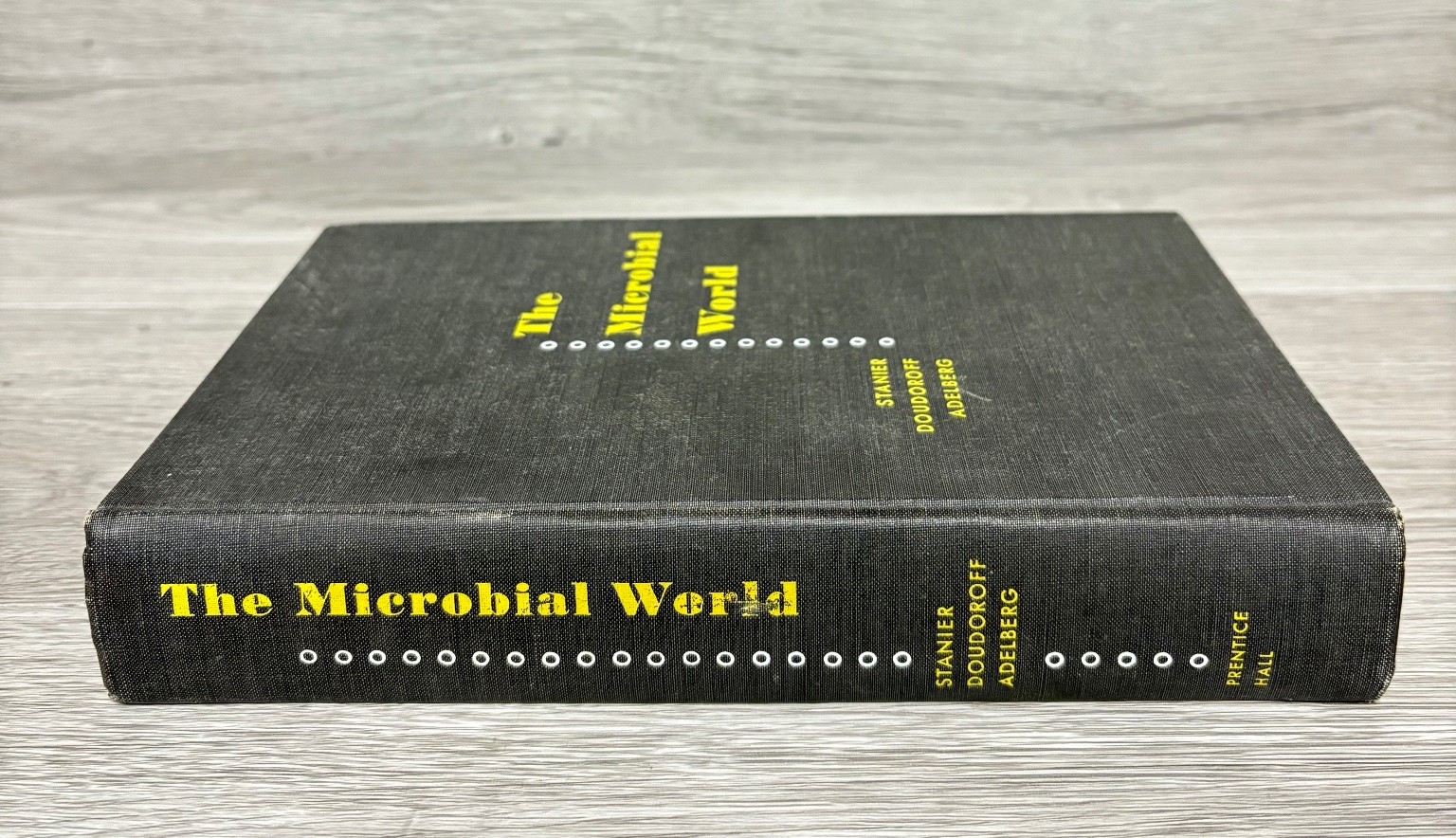 The Microbial World Stanier Doudoroff Adelberg 1961 5th Printing Prentice Hall