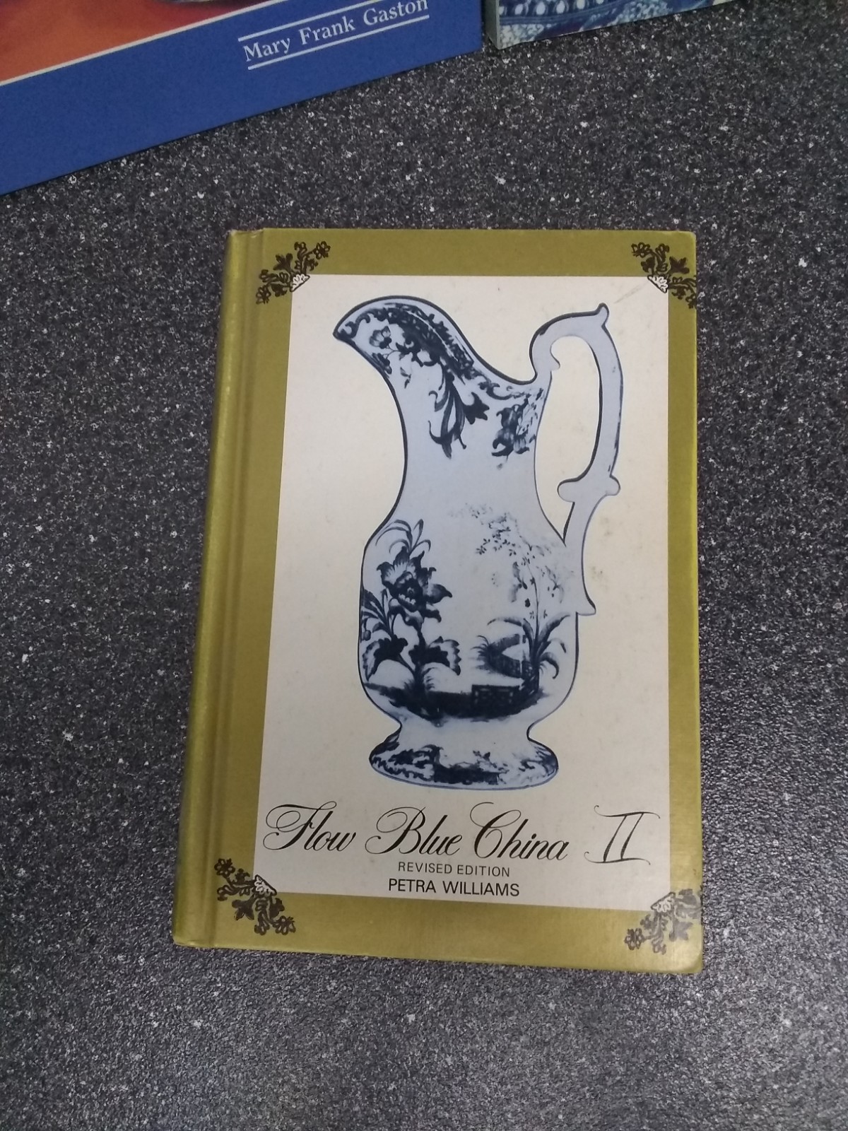 Blue & White Stoneware Value Guide Kathryn McNerney- Blue China Guide
