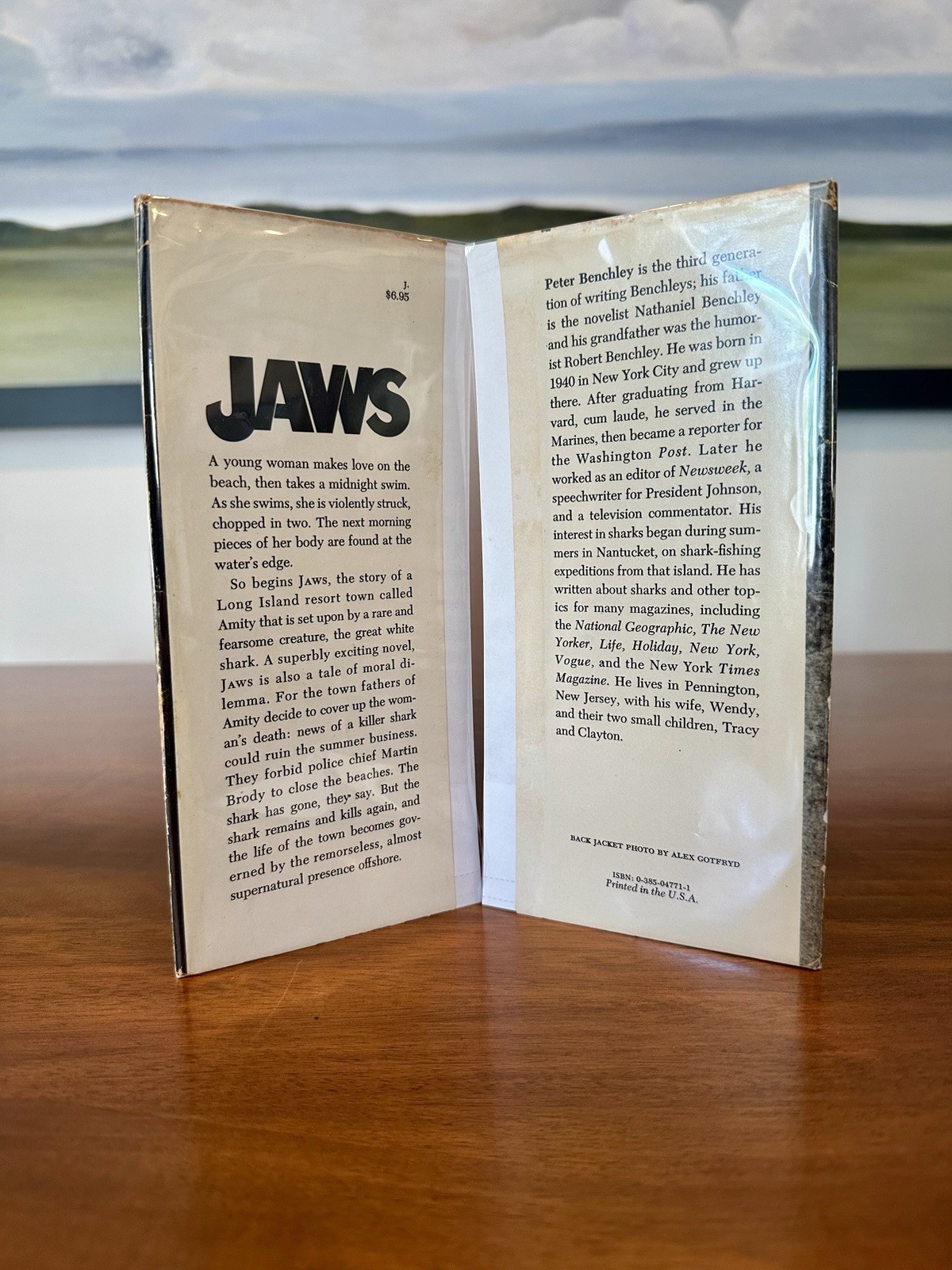 JAWS by Peter Benchley – Hardcover DJ Early Print (Gutter P25) – Doubleday, 1974