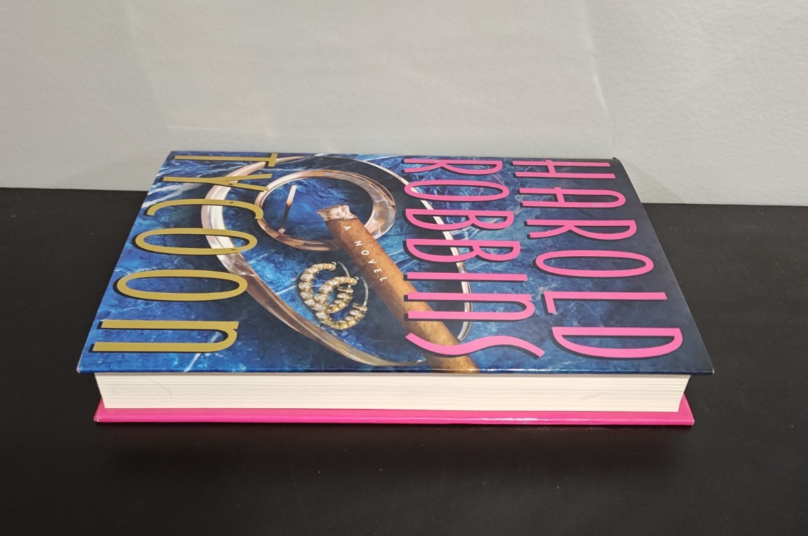 Tycoon by Harold Robbins – First Edition, 1st Printing – HCDJ Unread 1997
