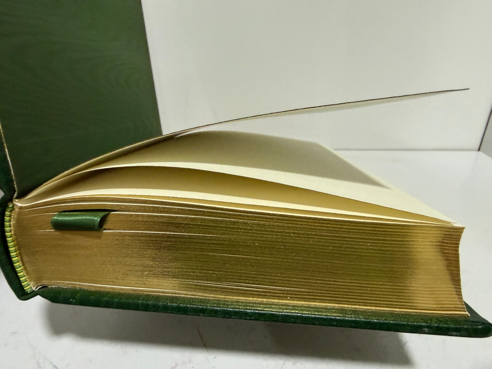 Franklin Library Walden – Henry David Thoreau American Literature