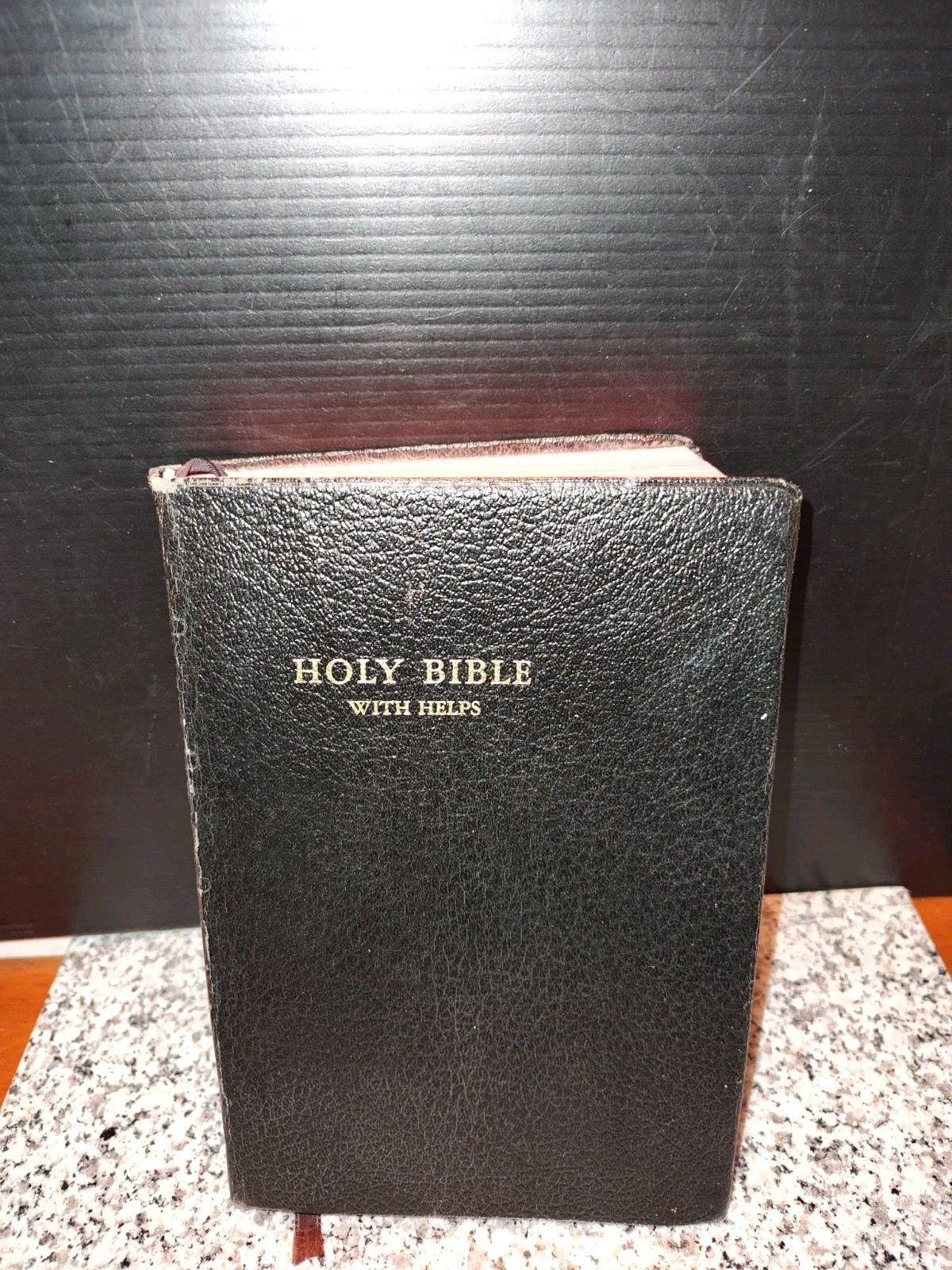 New Testament & Psalms, King James Version. Red Letter & Large Print. World Pub.