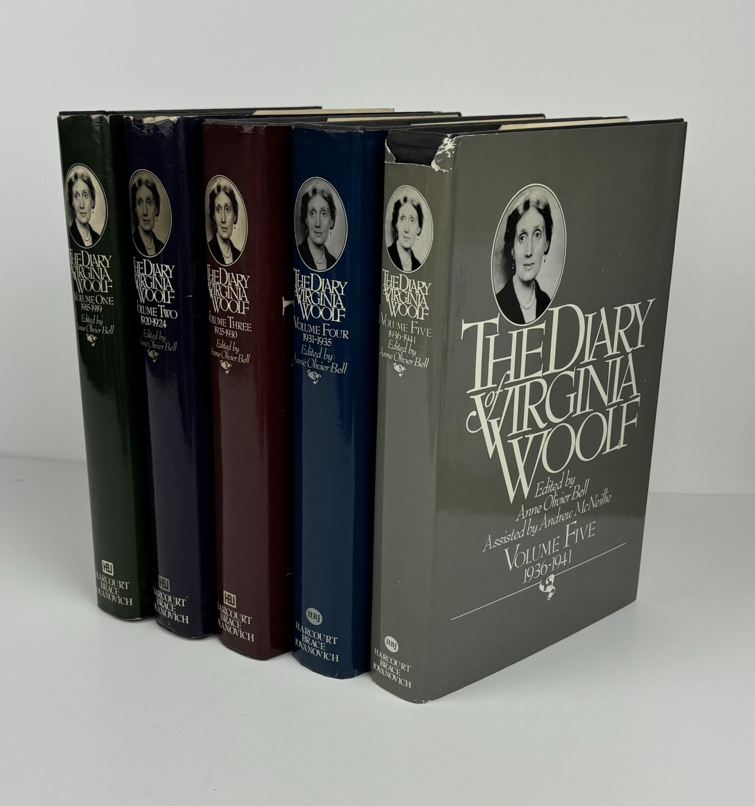 THE DIARY OF VIRGINIA WOOLF (5 VOLUME SET) – Harcourt Brace Jovanovich, 1977
