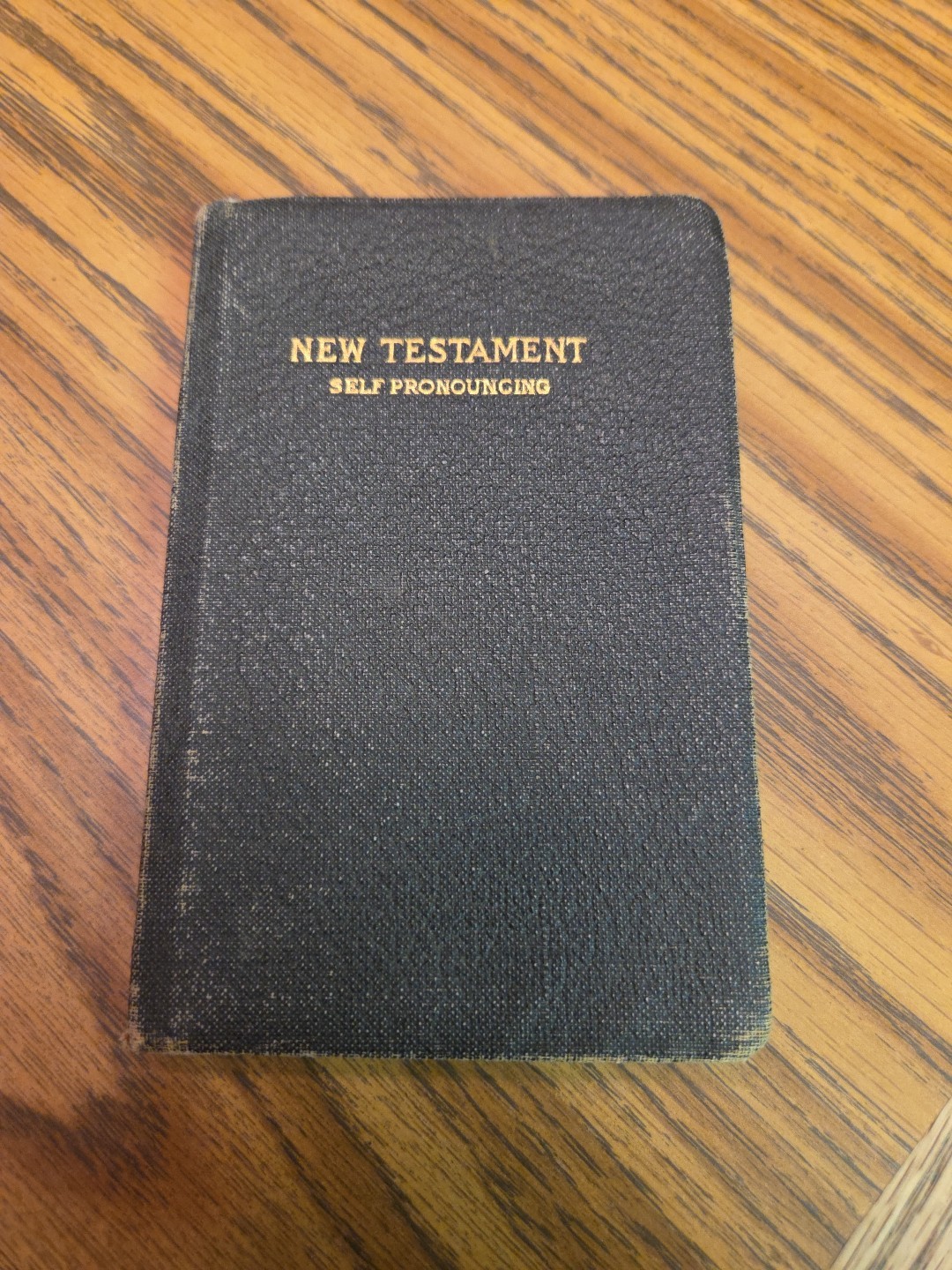 New Testament Self Pronouncing National Bible Press