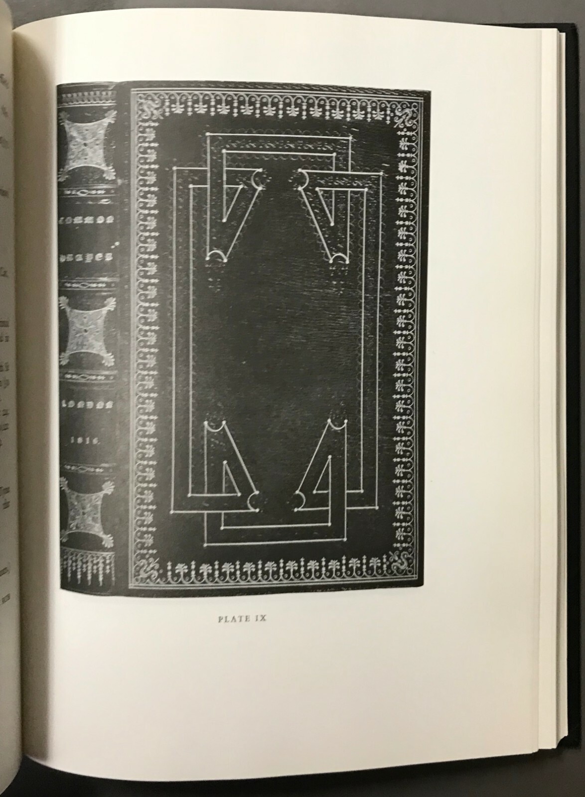 [Bookbinding] Charles Ramsden Bookbinders of the United Kingdom Batsford 1987