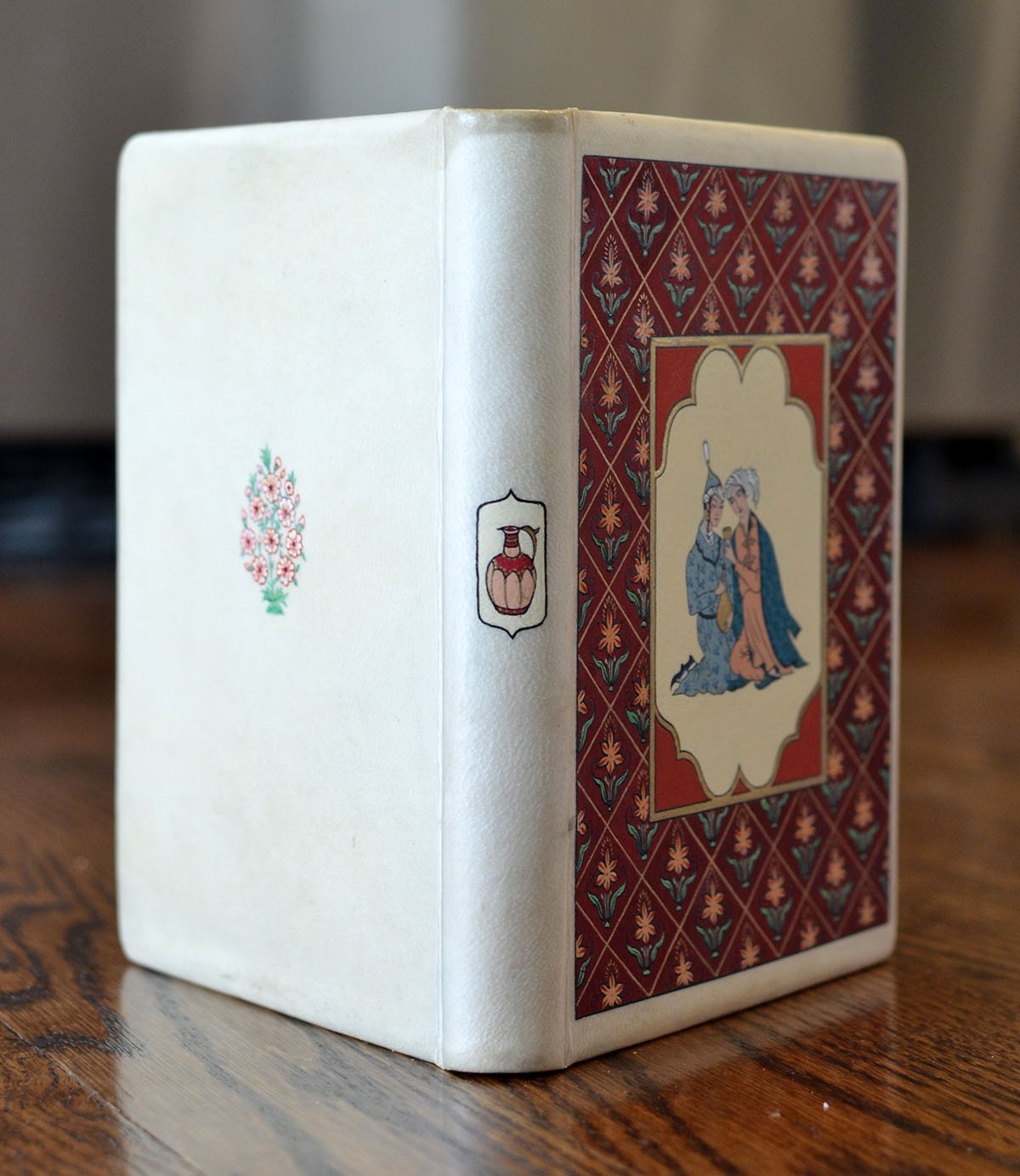[Fine Binding | Painted Vellum] Les Ghazels de Hafiz, Full vellum binding