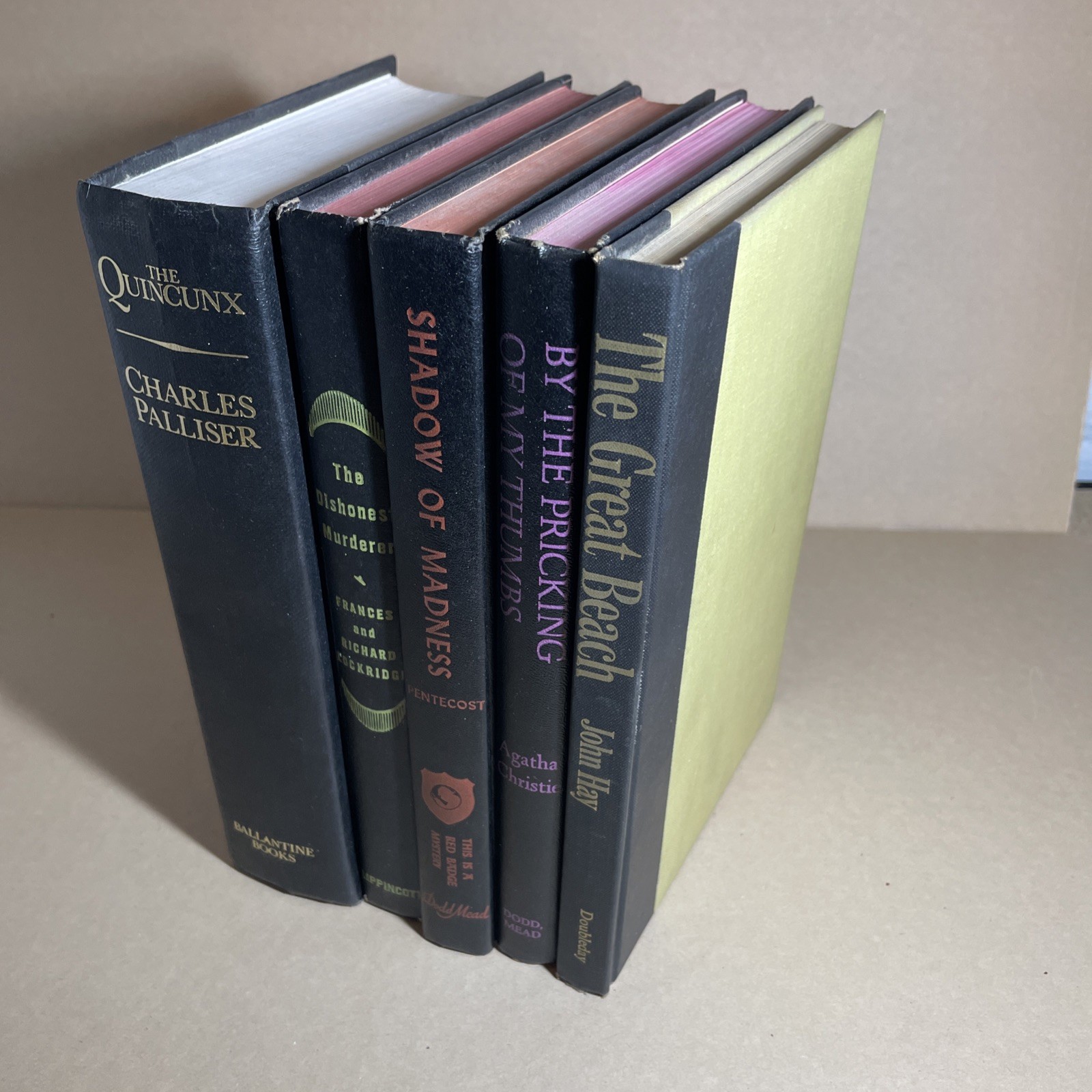 Set of 5 Hardcover Books BLACK – Mixed Fiction & Nonfiction – Modern Shelf Decor