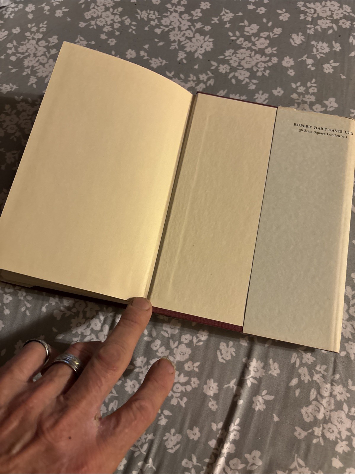 The Sacred Fount (Henry James – 1959) Very Good Condition-dust Jacket