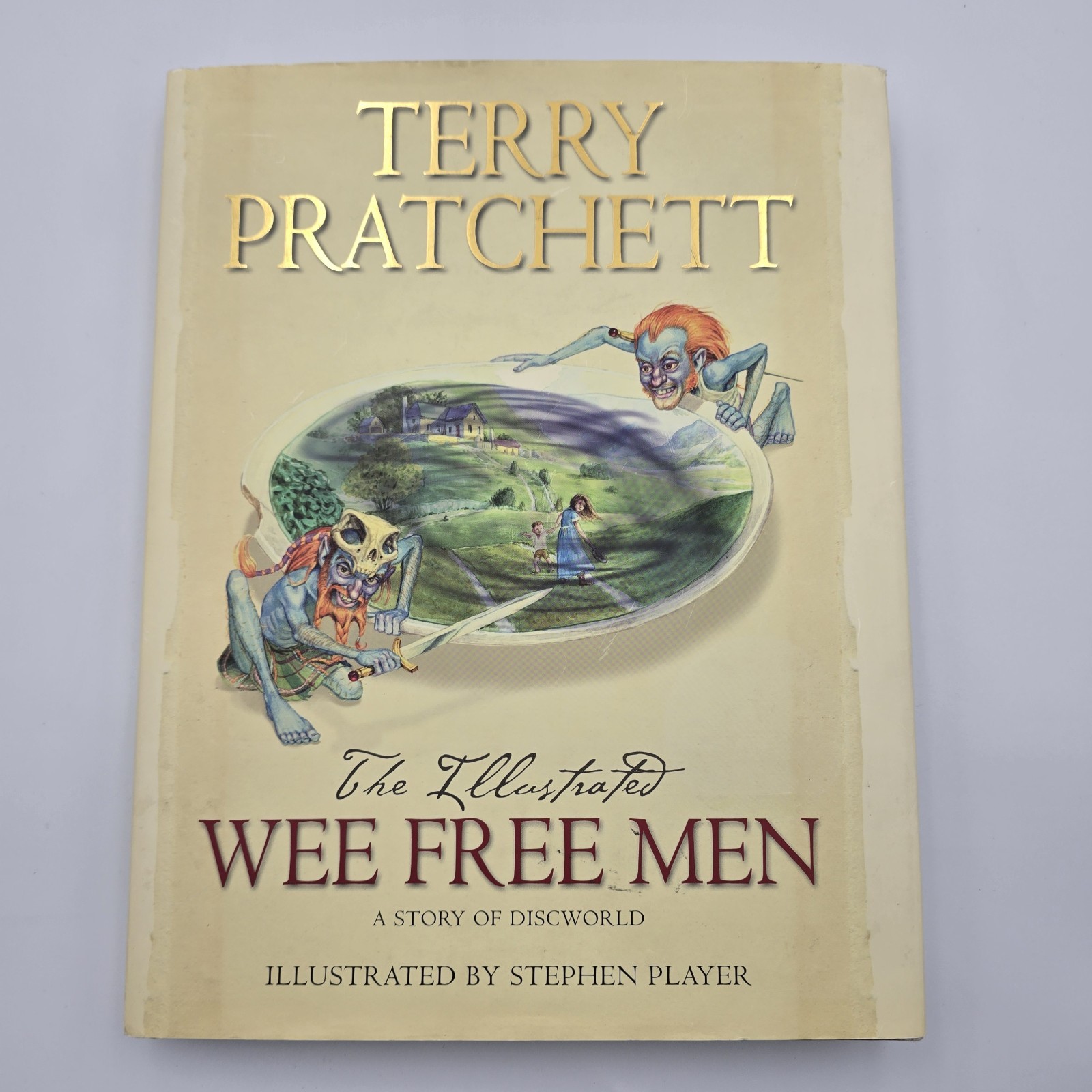 Terry Pratchett~The Illustrated ~ WEE FREE MEN~A Story of Discworld~1ST Edition