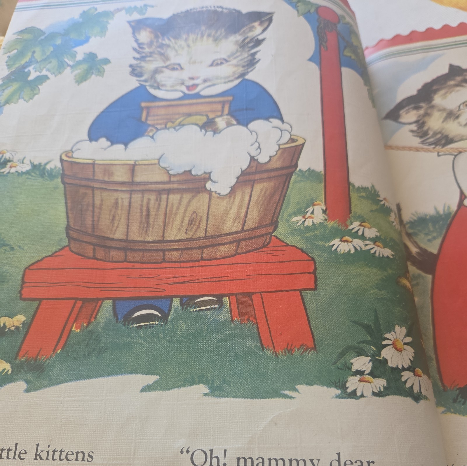 VINTAGE 1943 THREE LITTLE KITTENS # 481 CLOTH-LIKE BOOK SAALFIELD PUB U.S.A.