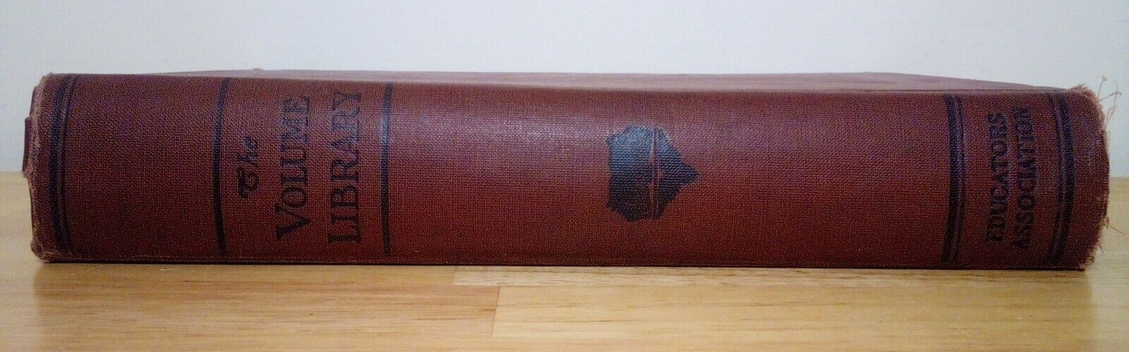 „The Volume Library“ Educators Association 1926 HC