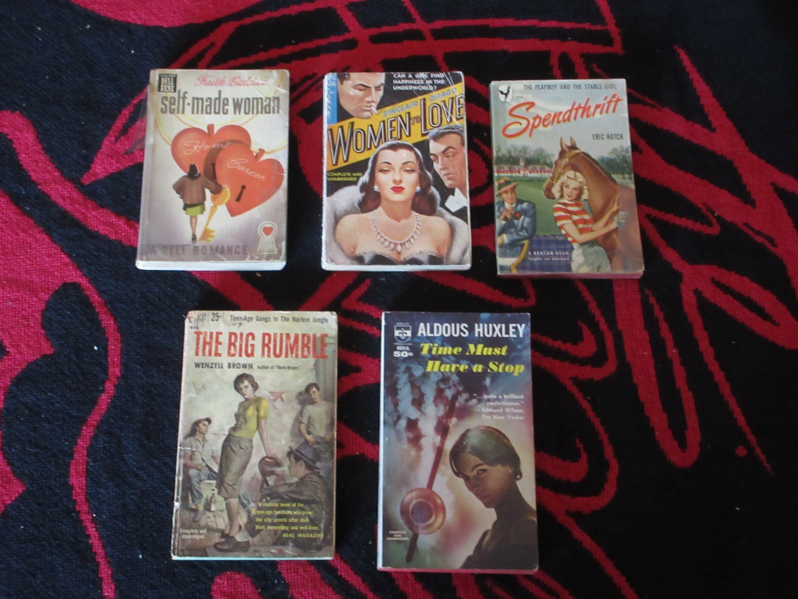 Mixed Lot of 5 Vintage Pulp Fiction PB Romance, Mystery, Thriller Books