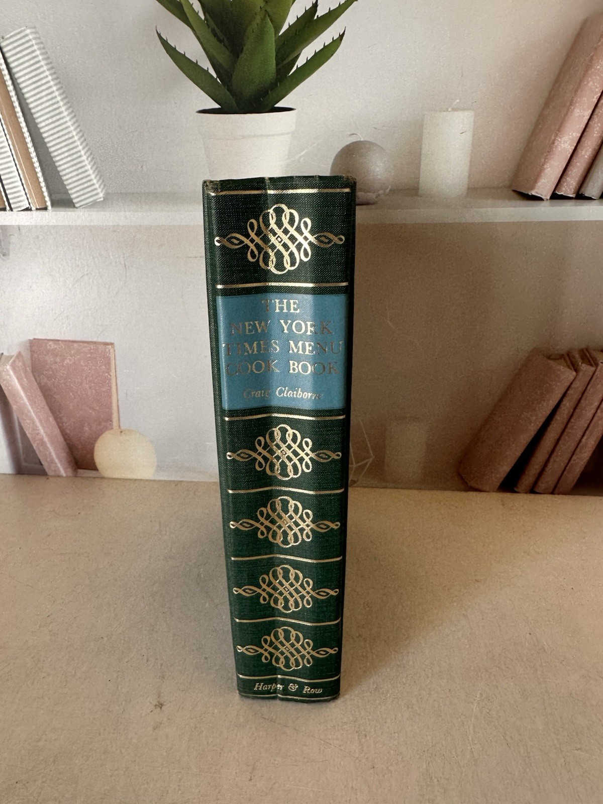 Vintage The New York Times Menu Cook Book Craig Claiborne 1966 First Edition HC