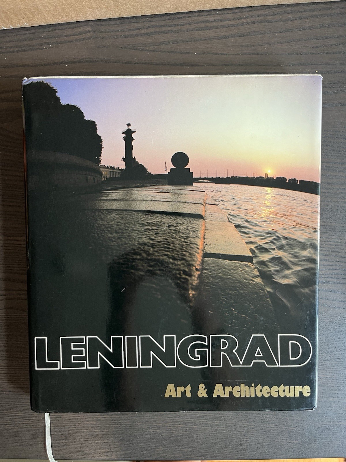 Leningrad Art & Architecture Hardcover 1985 Aurora Art Publishers Photo Book