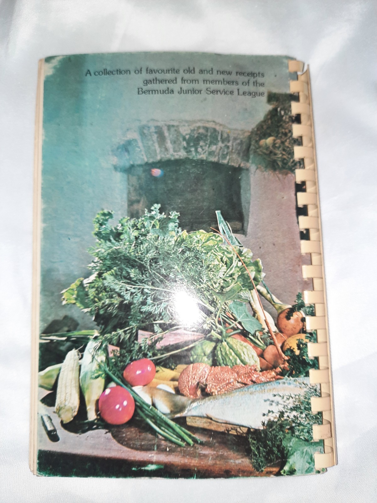 BERMUDIAN COOKERY Bermuda Junior Service League Cookbook 2nd Ed. 1975