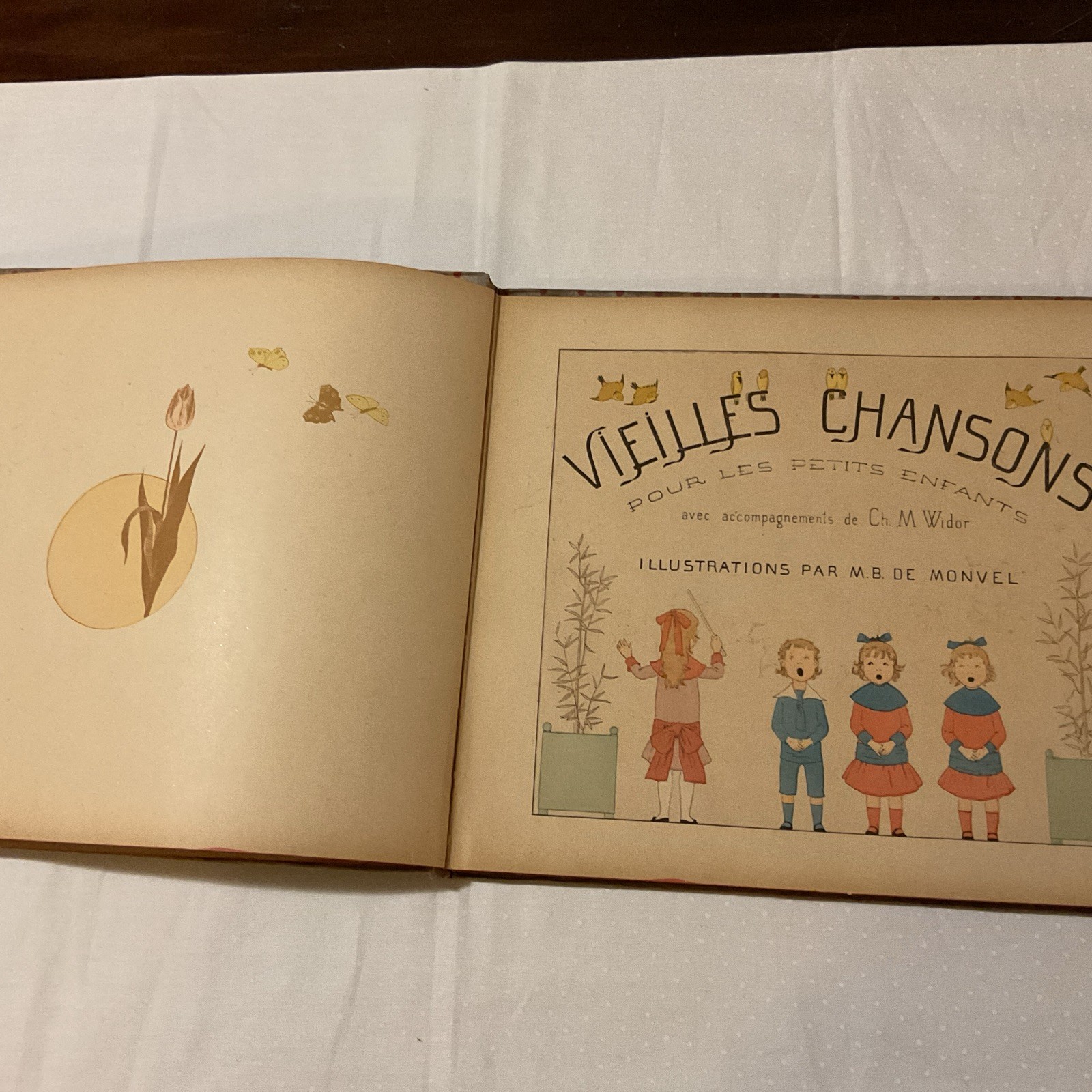 Antique French Children’s Book Music Songs Illustrated (1931) VIEILLES CHANSONS