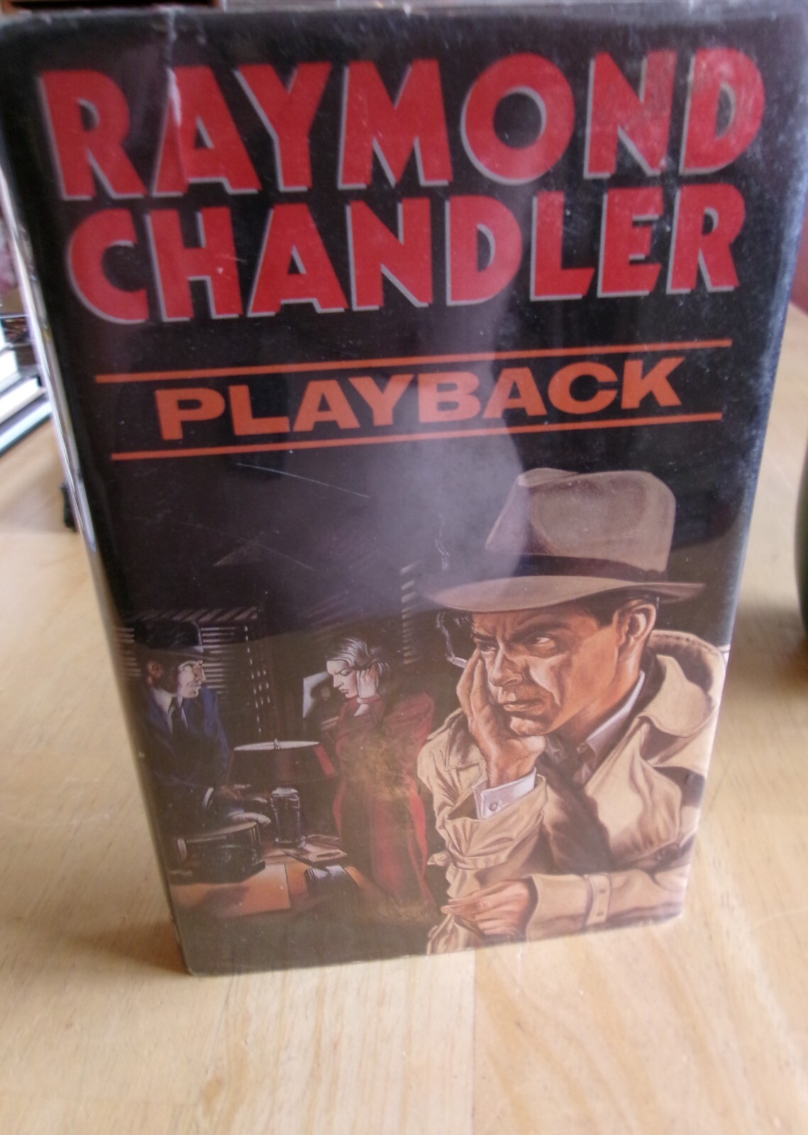Playback by Raymond Chandler. Lon: Hamish Hamilton, 1988.