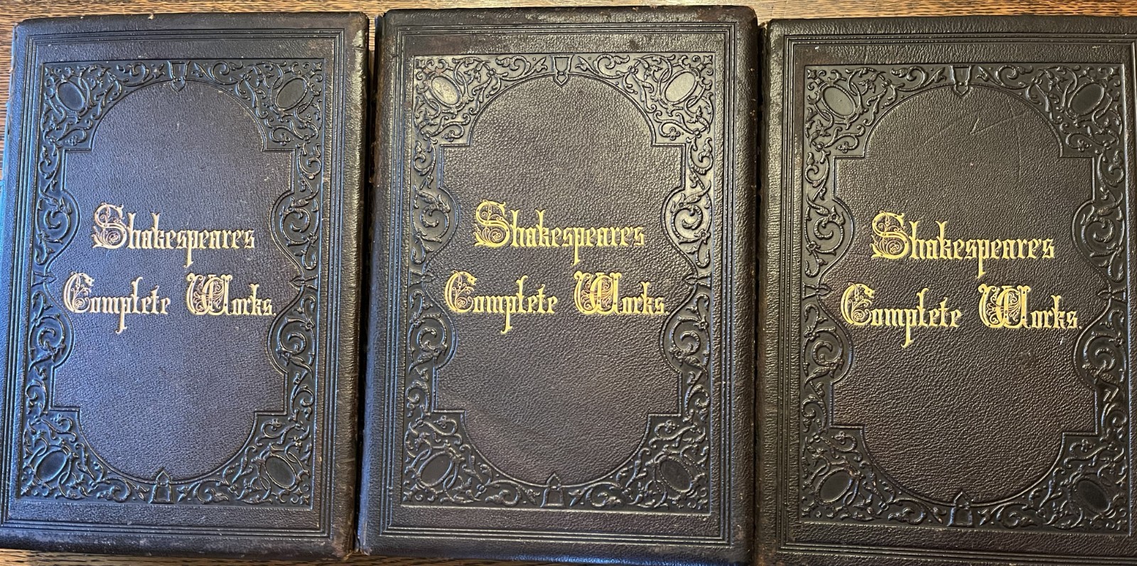 Complete Works of Shakespeare with Engravings of Celebrated Actors of the 1800’s