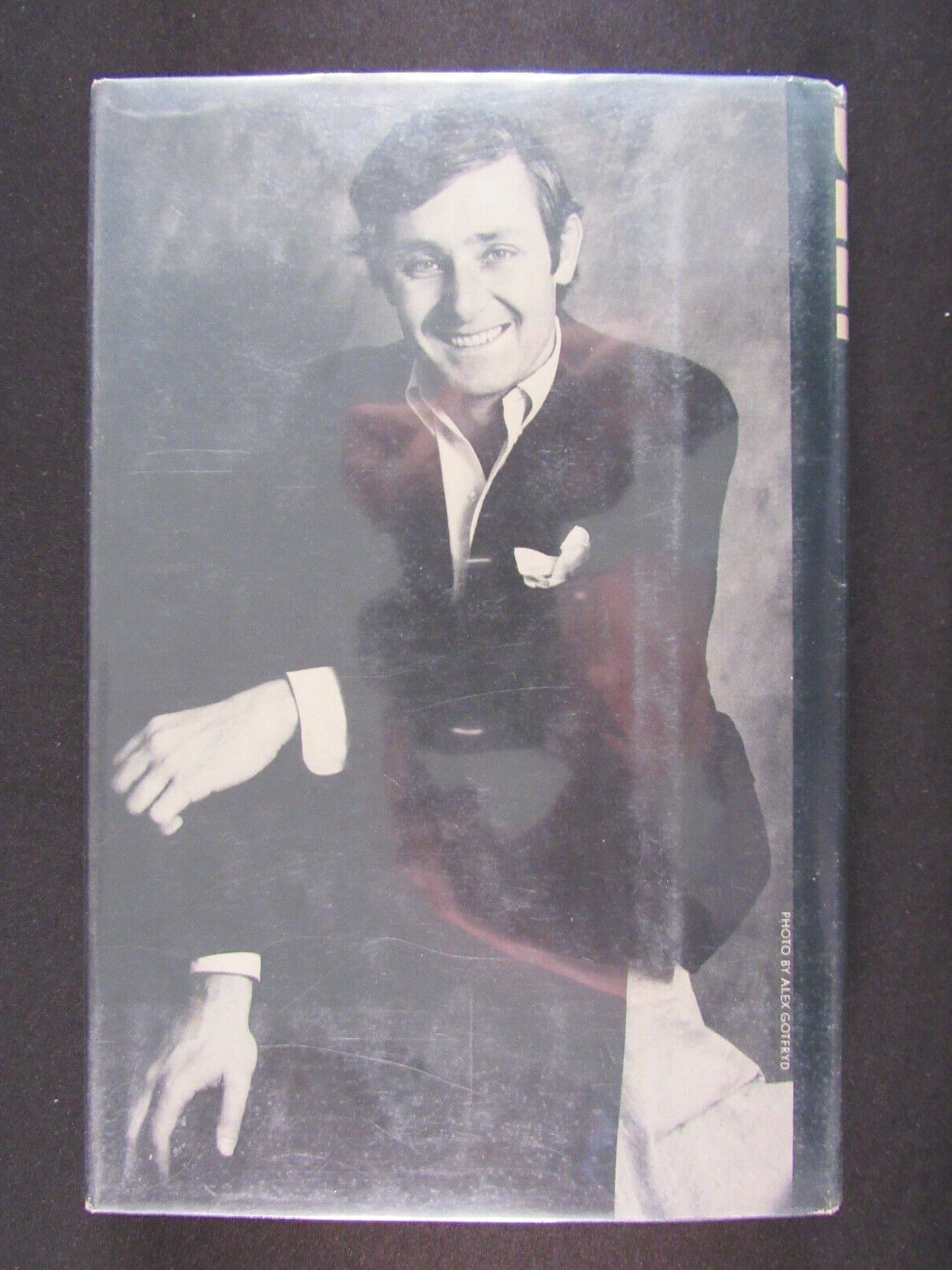 The Deep by Peter Benchley First 1st Edition, $7.95 on DJ, VG, HC