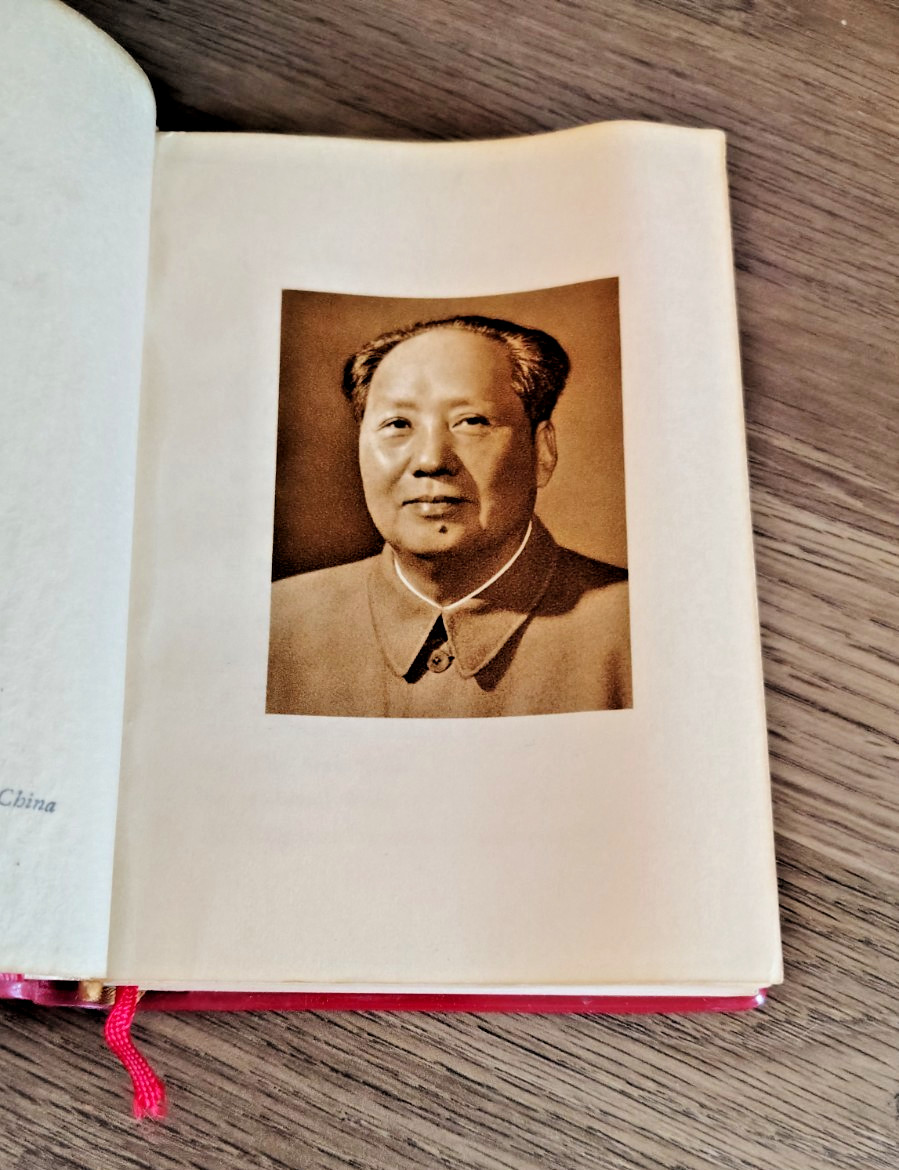 Quotations from Chairman Mao Tsetung 1972 Printing Little Red Book