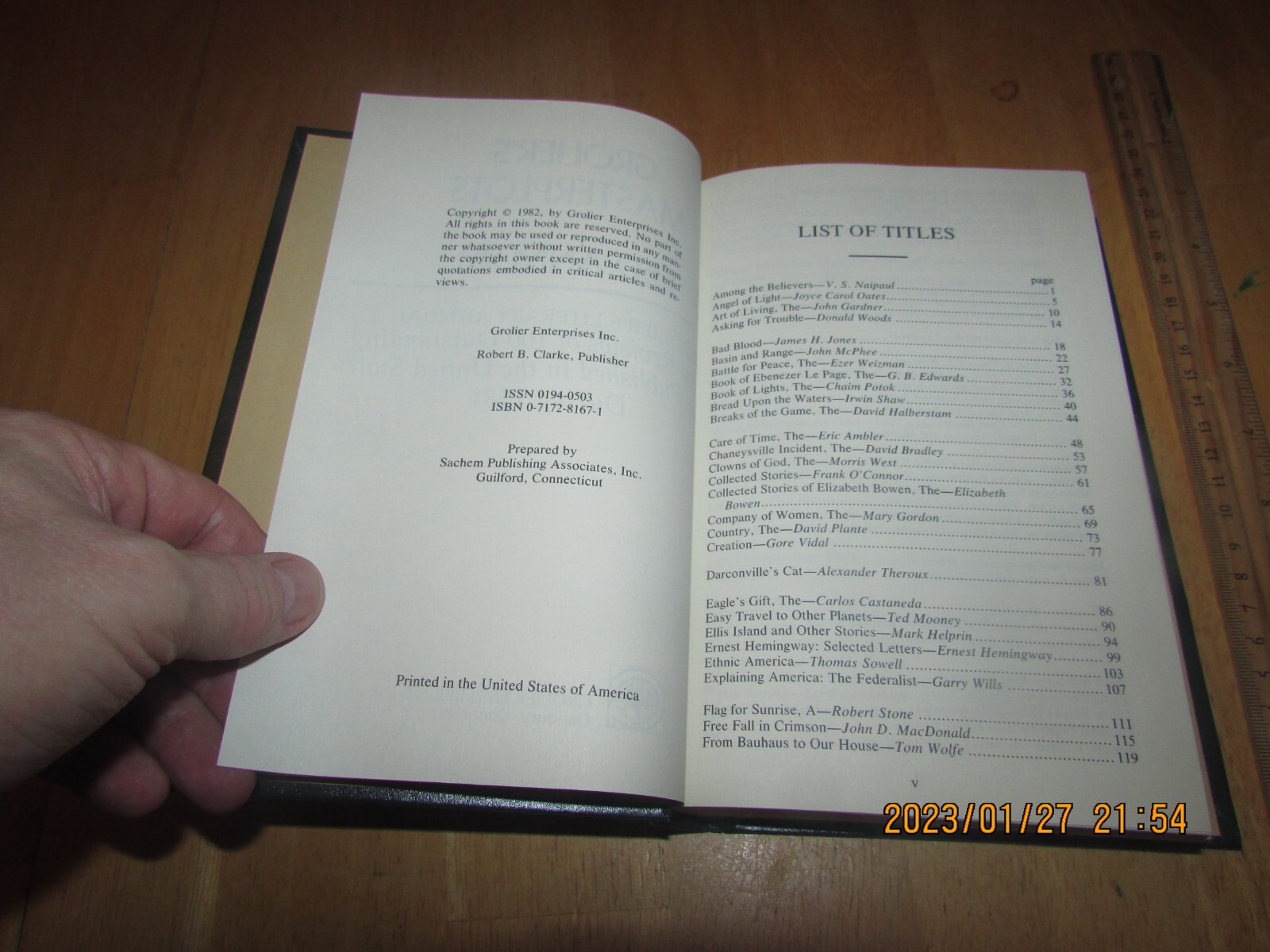Harvard Classis : Grolier’s Masterplots 1982 Annual (1982, Hardcover)